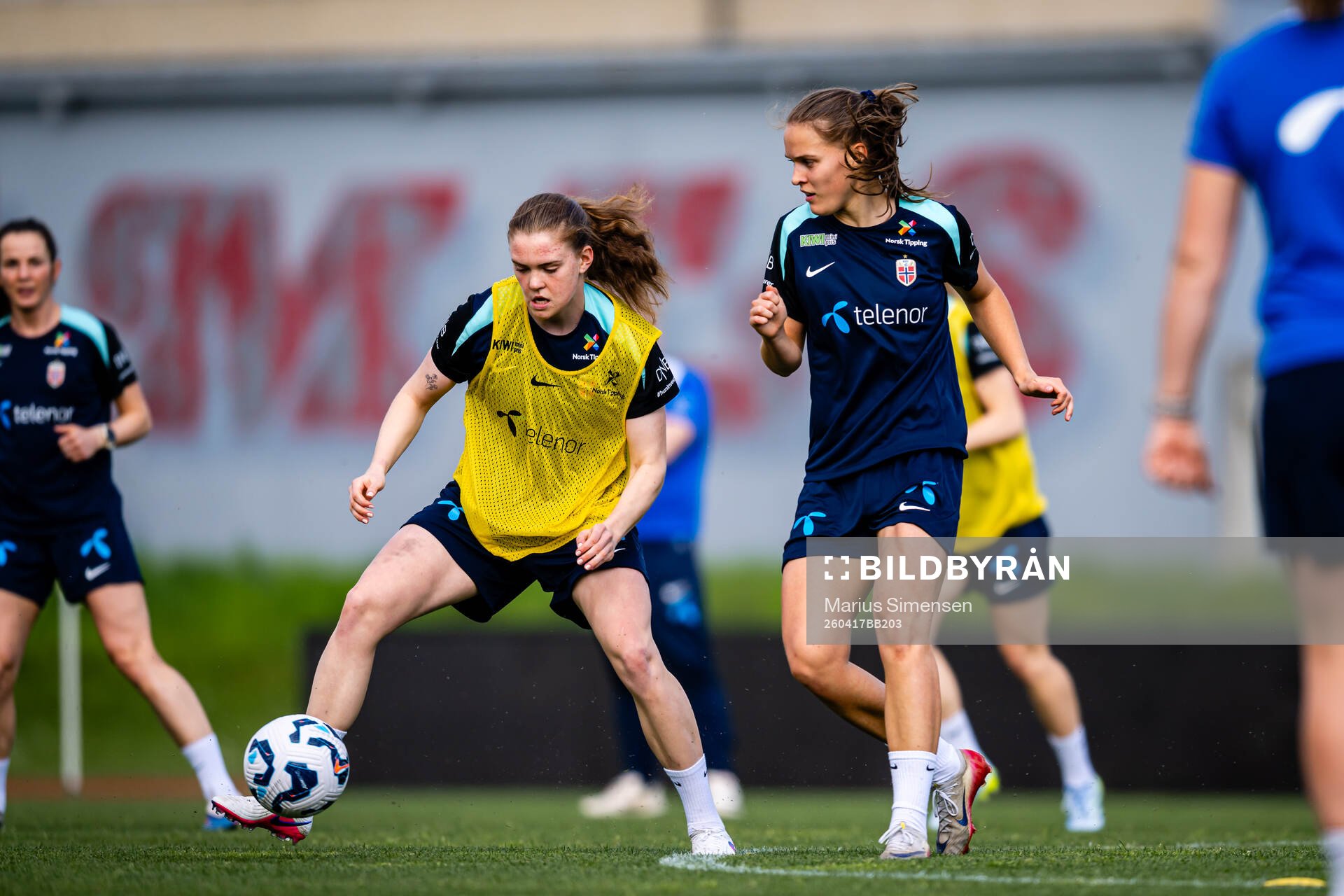 Signe Gaupset and Iris Omarsdottir of the Norwegian