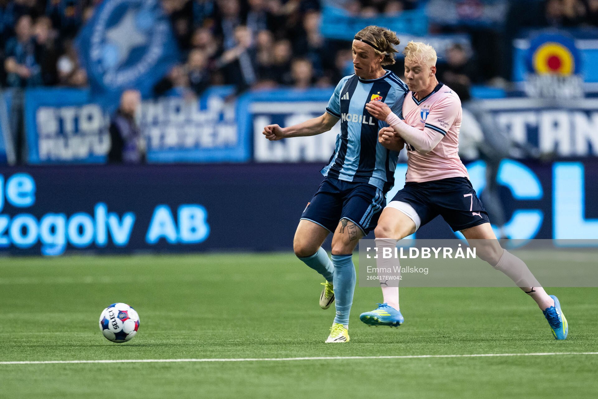 Djurgårdens Jeppe Okkels och Malmö FFs Otto Rosengren