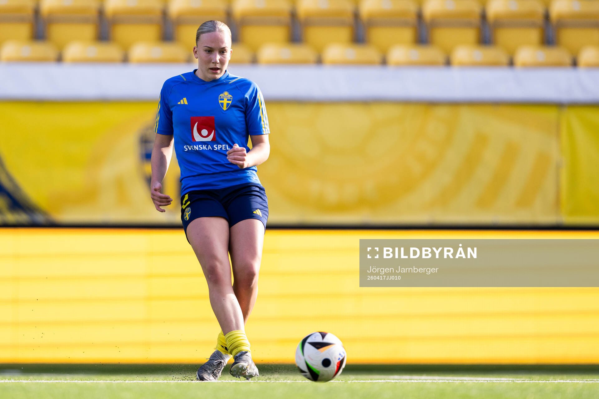 Thindra Mattsson of Sweden