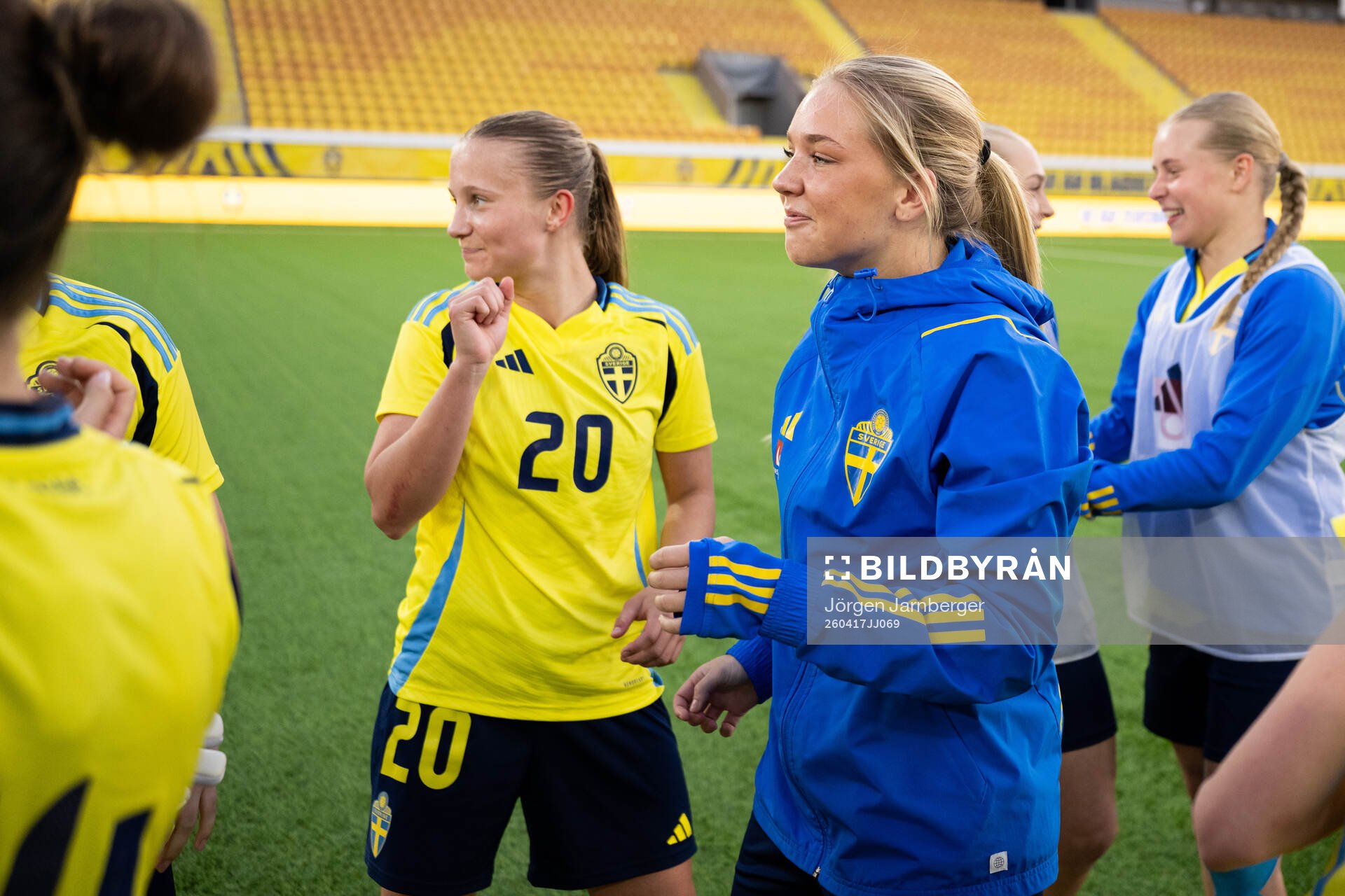 Players of Sweden celebrate