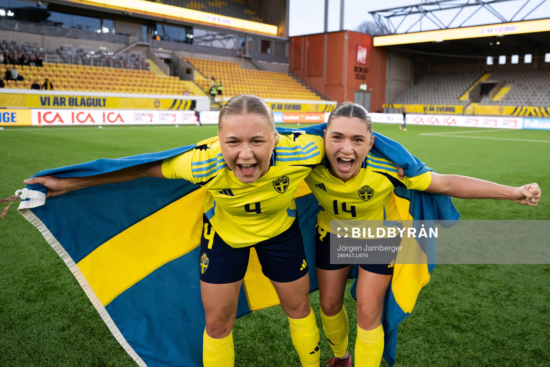 Alice Broman and Thea Staffansson of Sweden celebrate