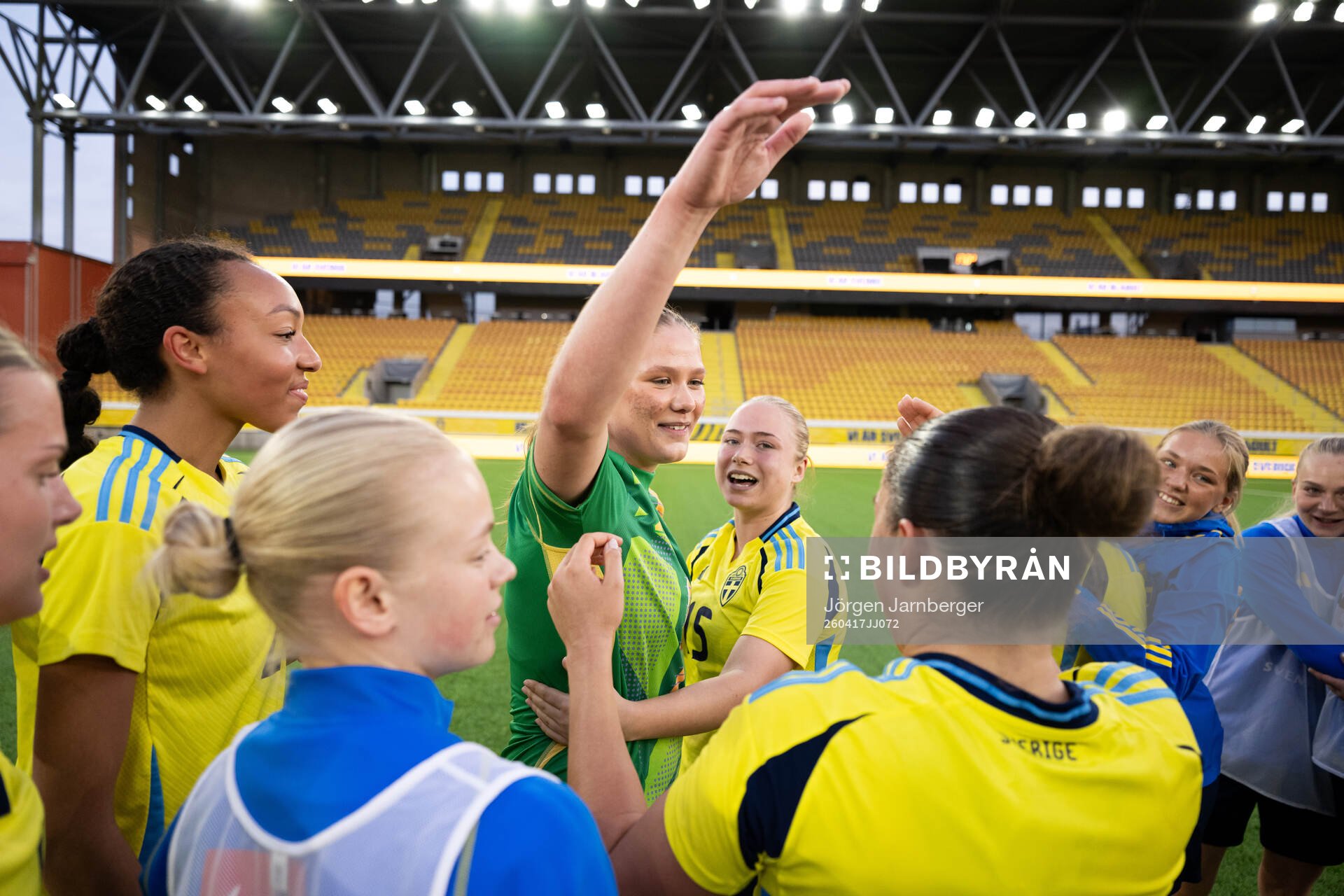 Goalkeeper Hanna Karlsson and Nicole Molin Kock of Sweden