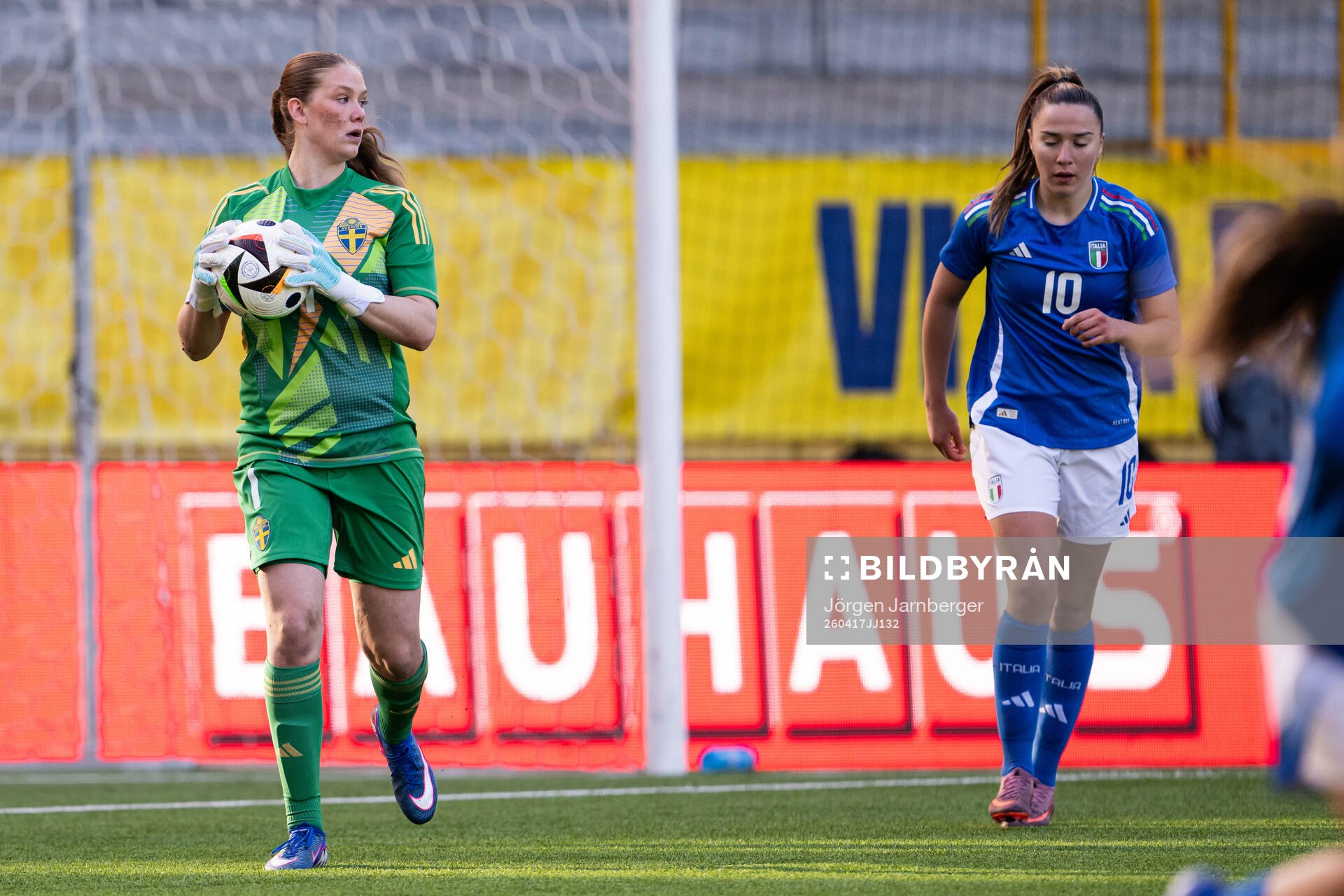 Goalkeeper Hanna Karlsson of Sweden
