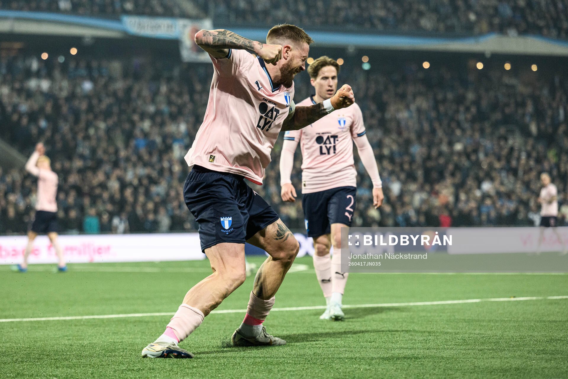 Malmö FFs Pontus Jansson jublar
