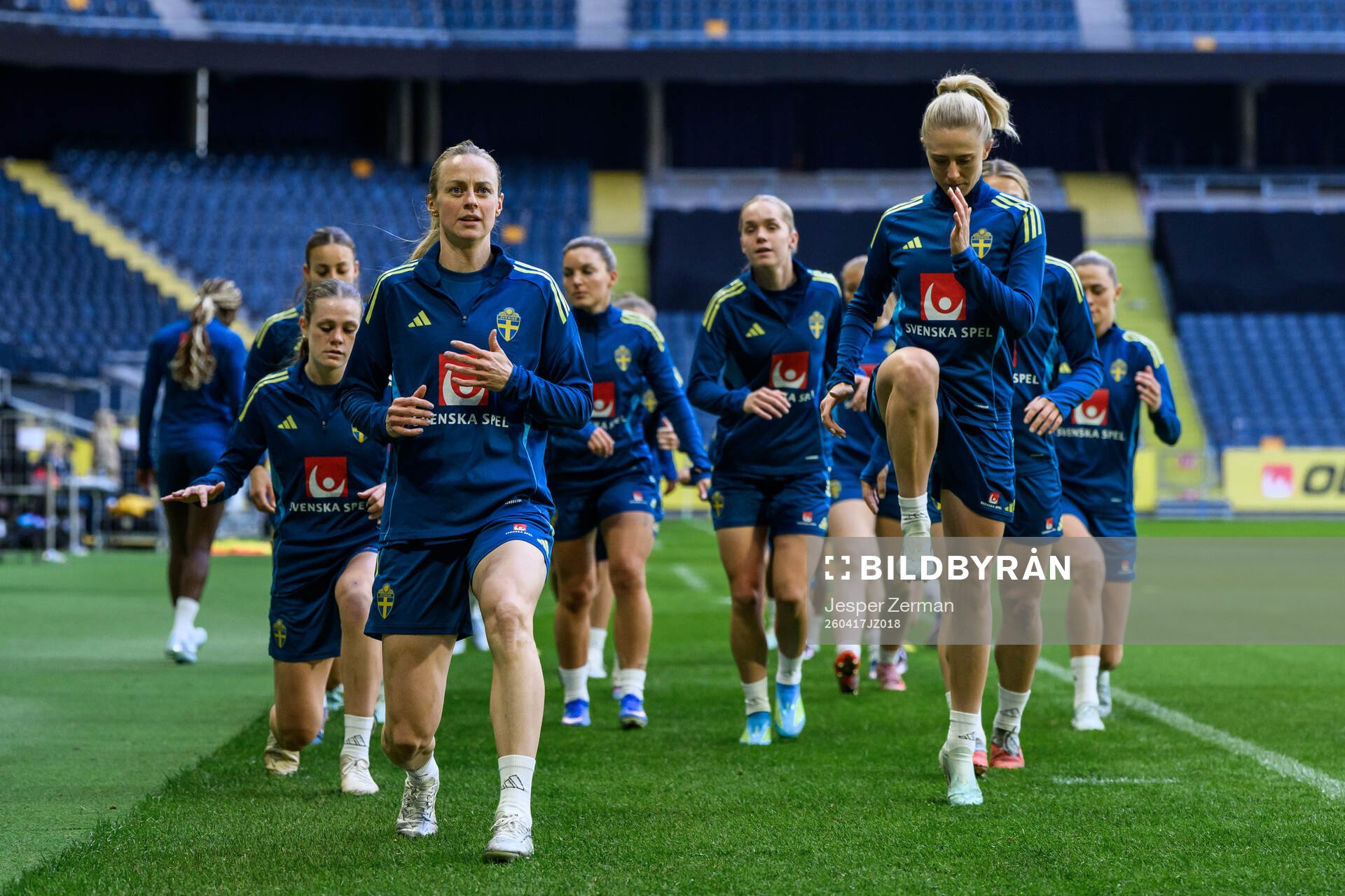 Amanda Ilestedt and Rebecka Blomqvist of the Swedish