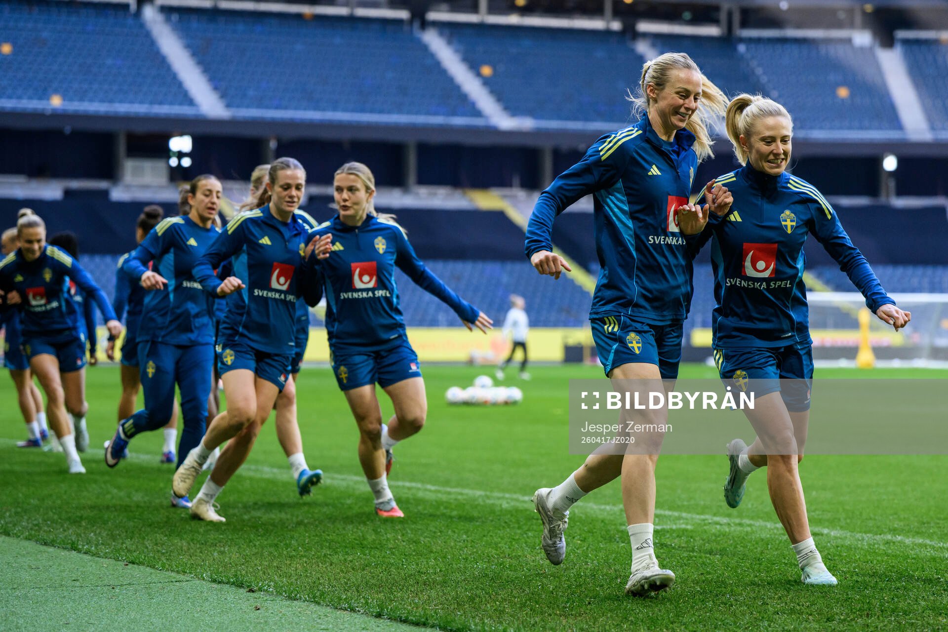 Amanda Ilestedt and Rebecka Blomqvist of the Swedish