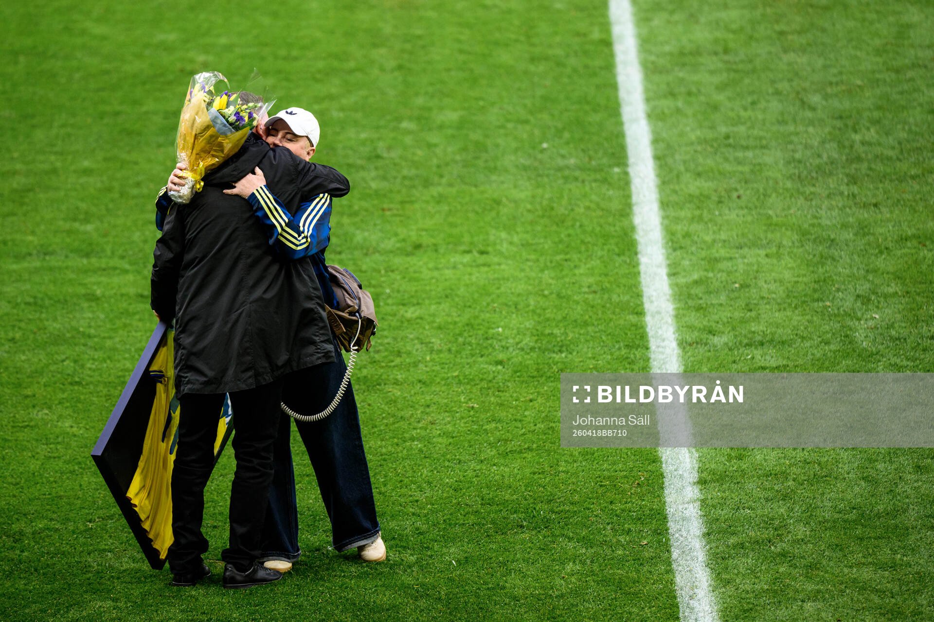 Former coach Peter Gerhardsson, Marika Domanski Lyfors and