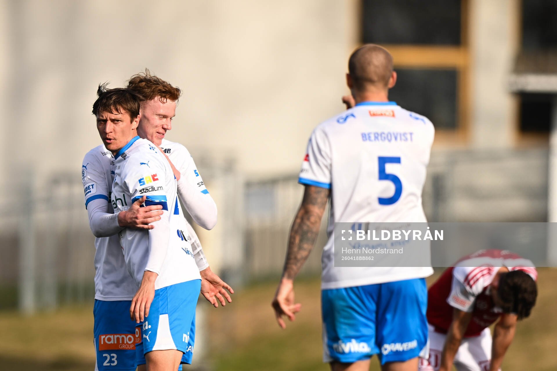 IFK Värnamos Simon Thern jublar
