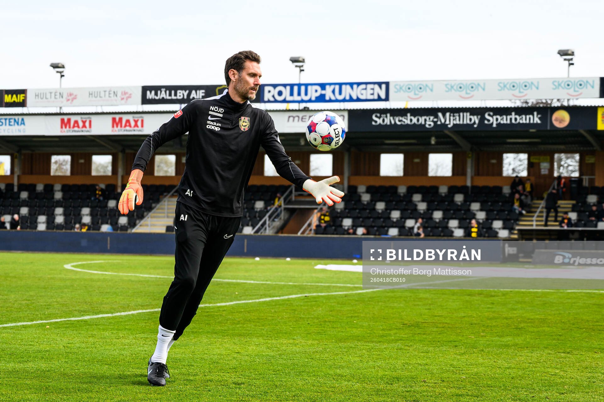 Brommapojkarnas målvaktstränare Andreas Isaksson