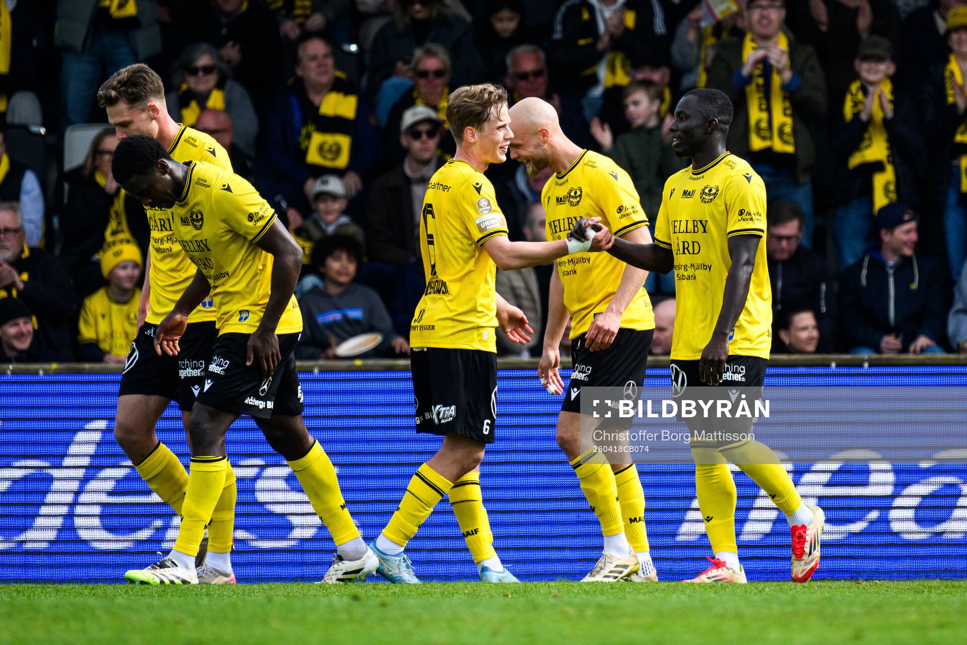 Mjällbys Abdoulie Manneh jublar