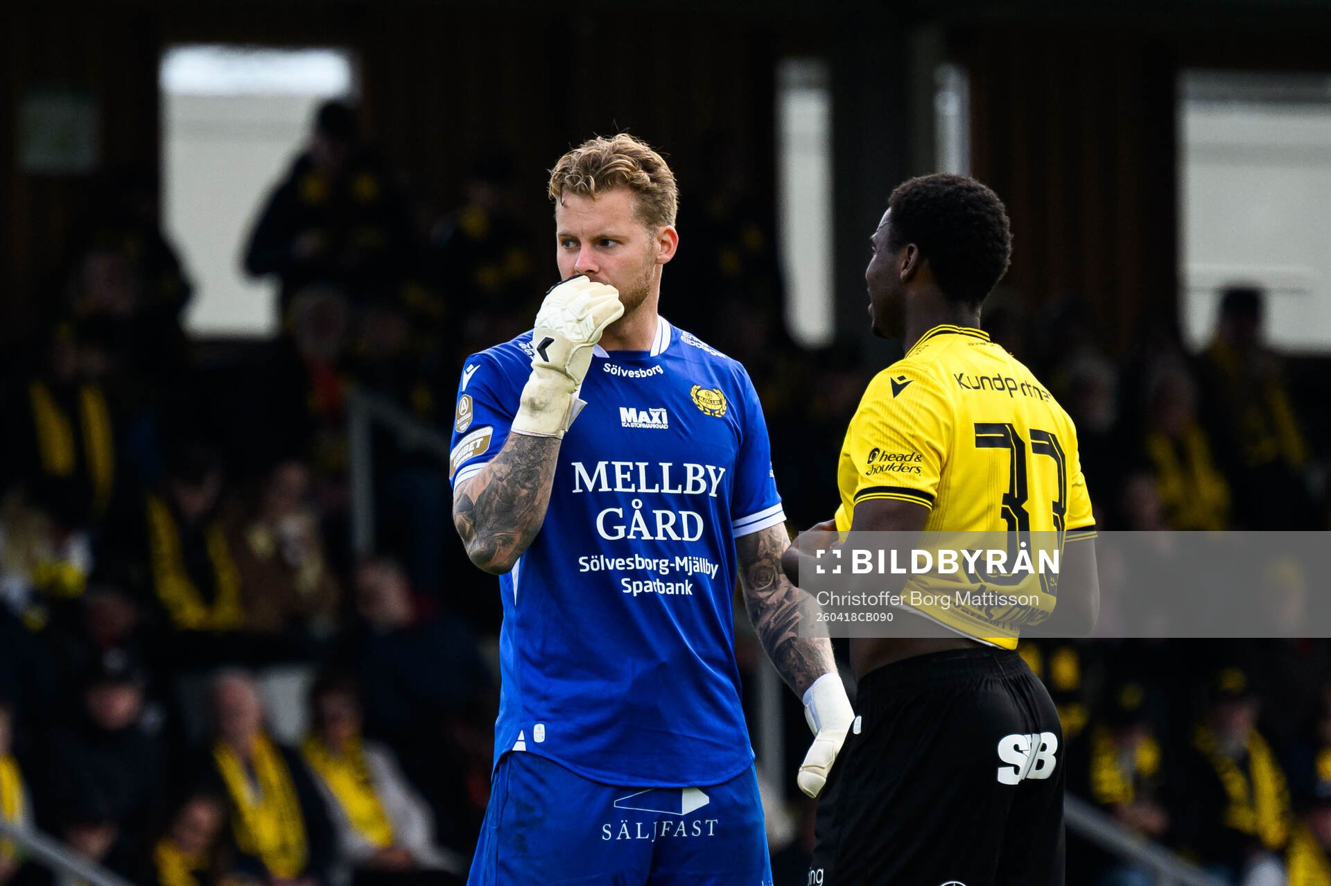 Mjällbys målvakt Robin Wallinder och Tony Miettinen