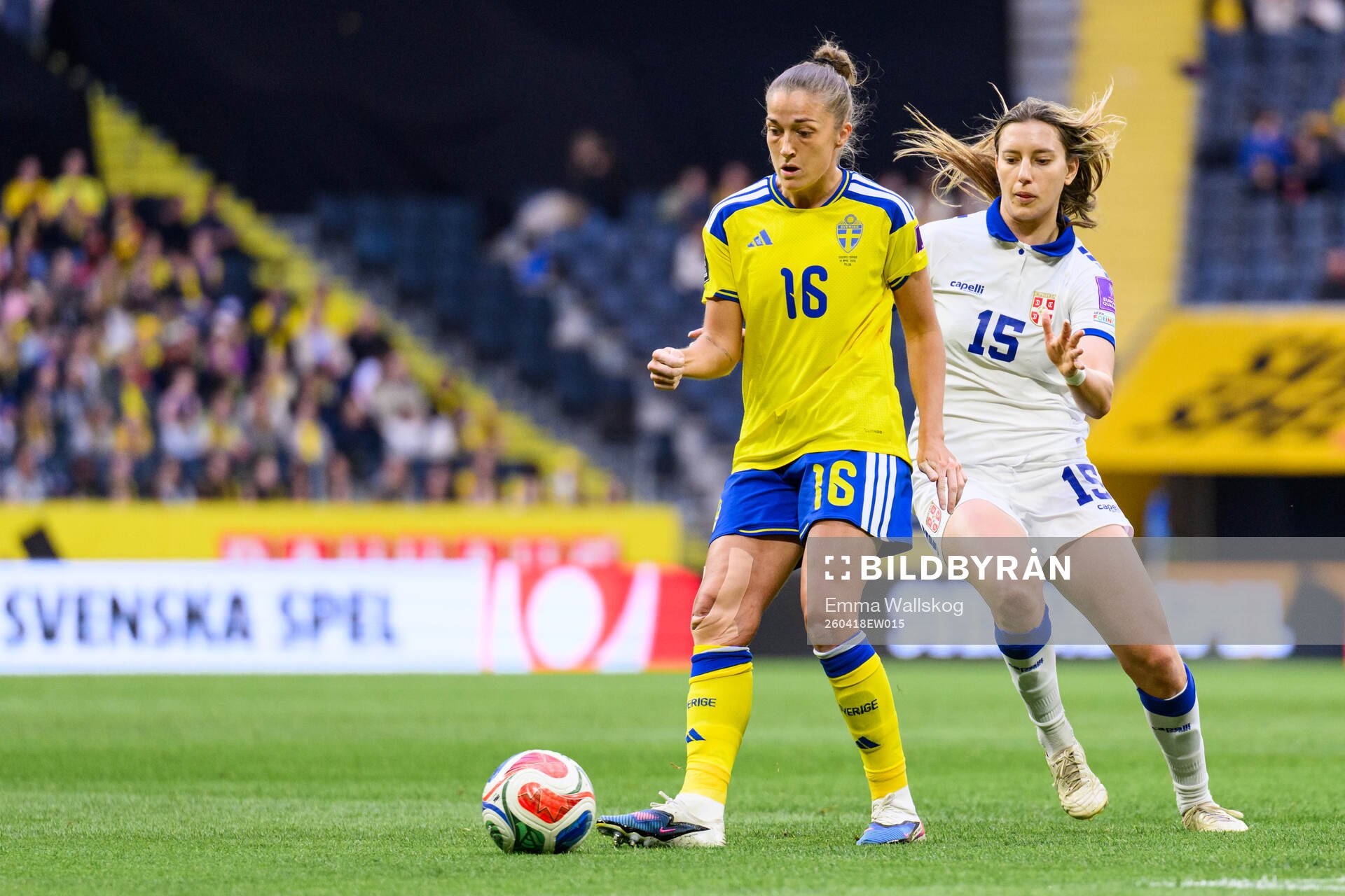 Filippa Angeldahl of Sweden and Sofija Sremcevic of Serbia