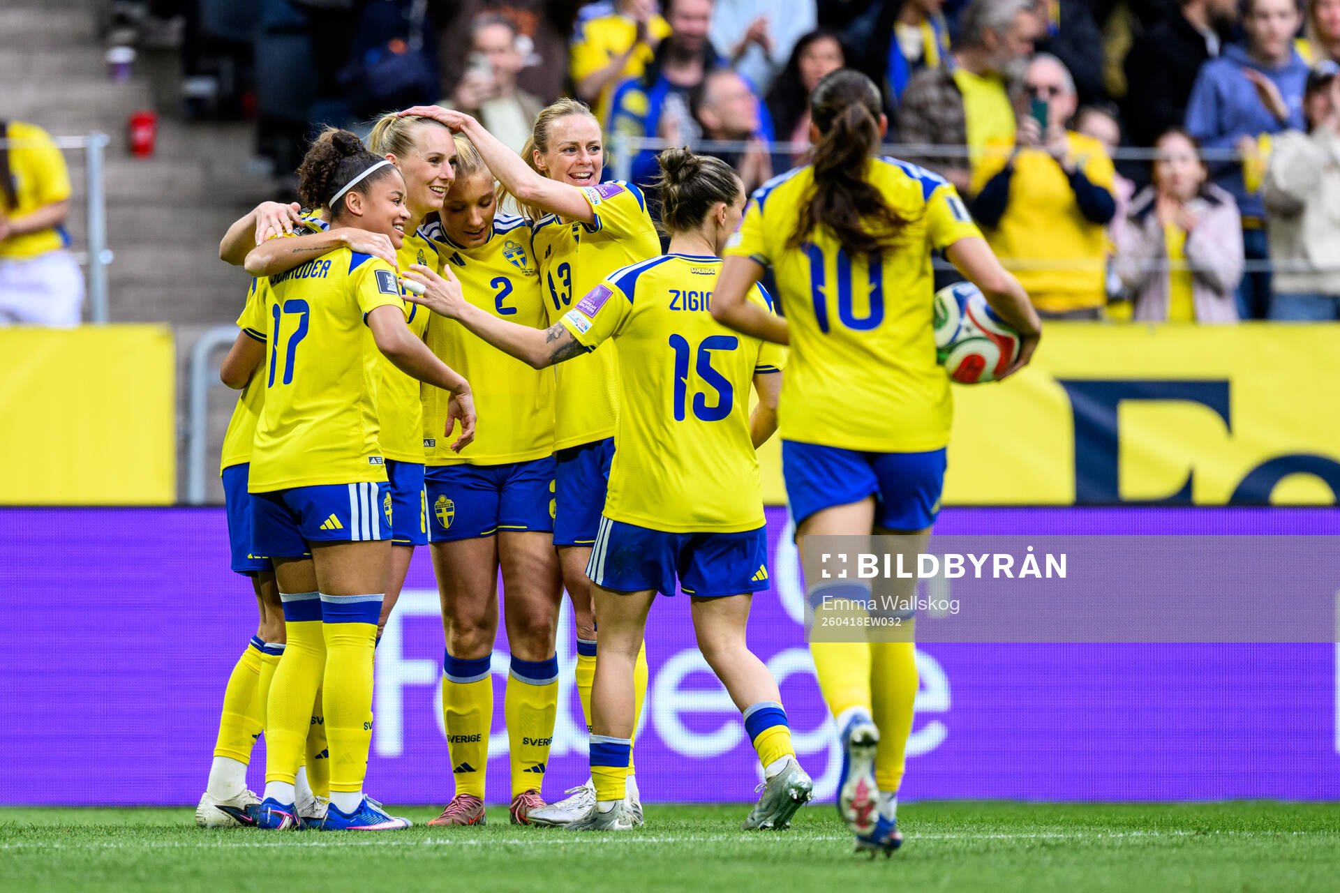 Stina Blackstenius of Sweden celebrates