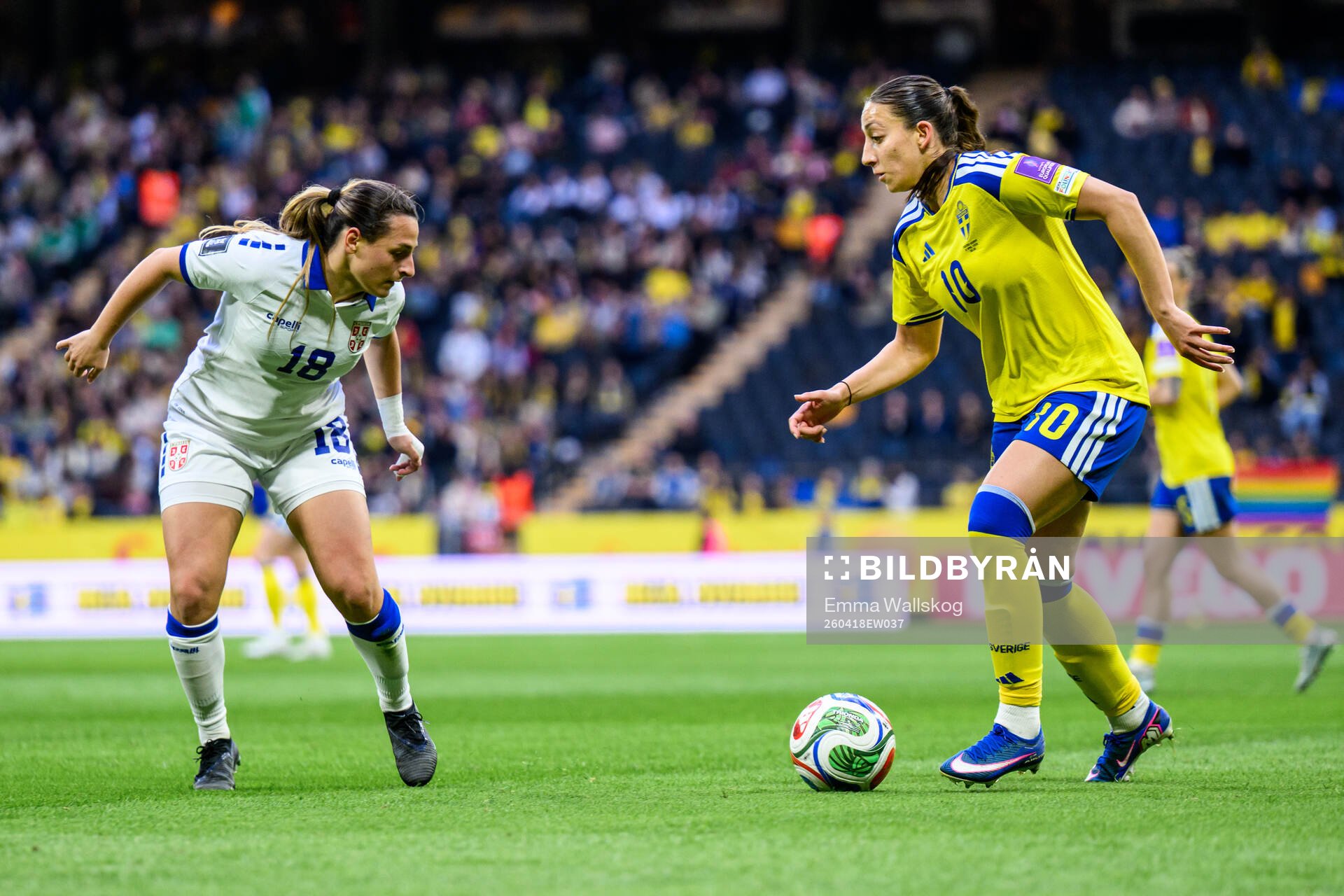 Emma Petrovic of Serbia and Rosa Kafaji of Sweden