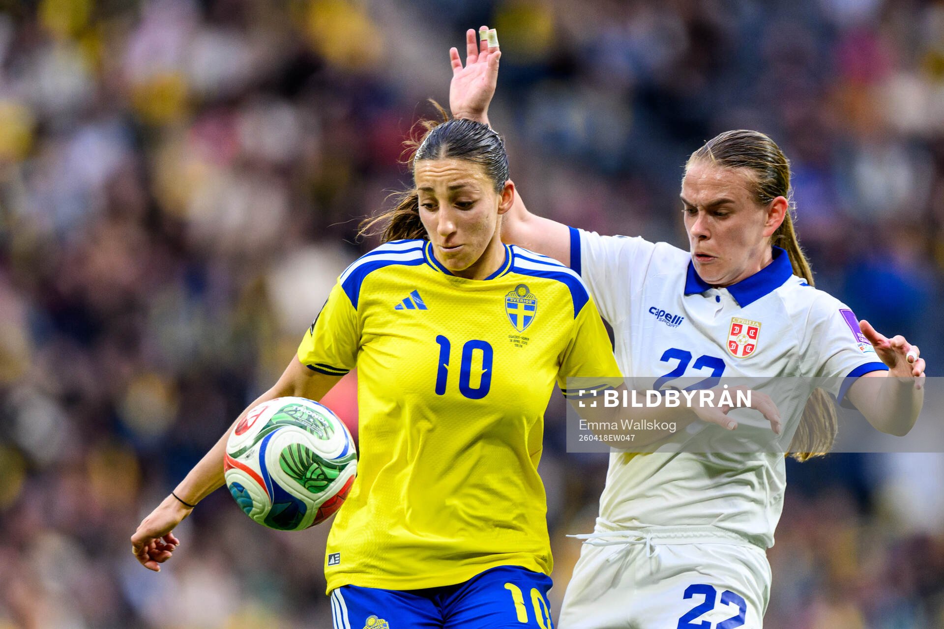 Rosa Kafaji of Sweden and Anastasija Ciric of Serbia