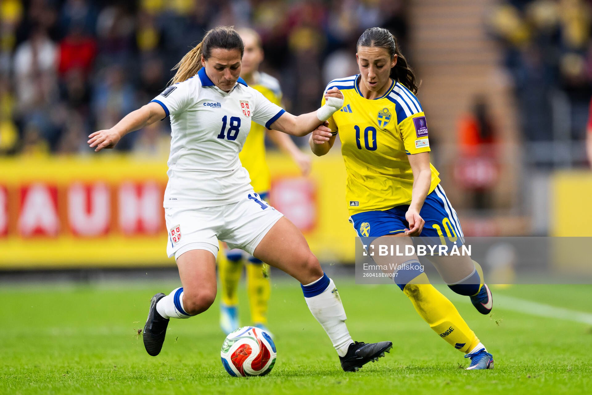 Emma Petrovic of Serbia and Rosa Kafaji of Sweden