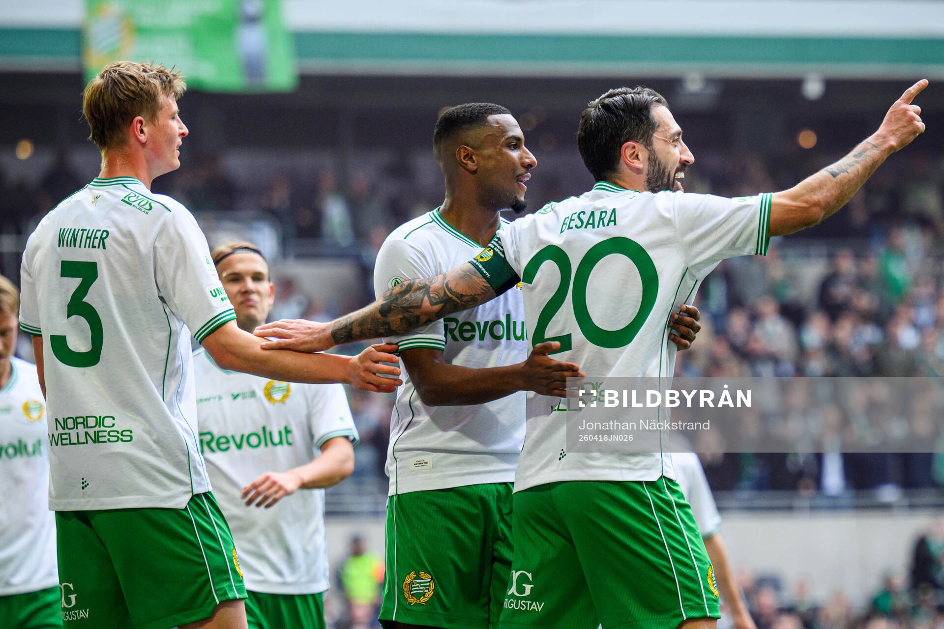 Hammarbys Nahir Besara jublar