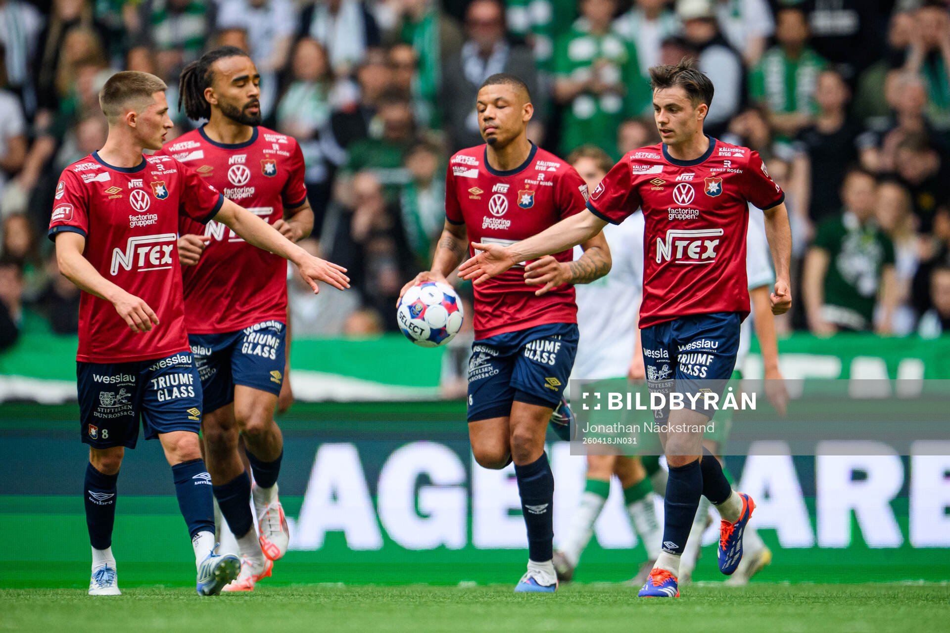 Örgrytes spelare jublar