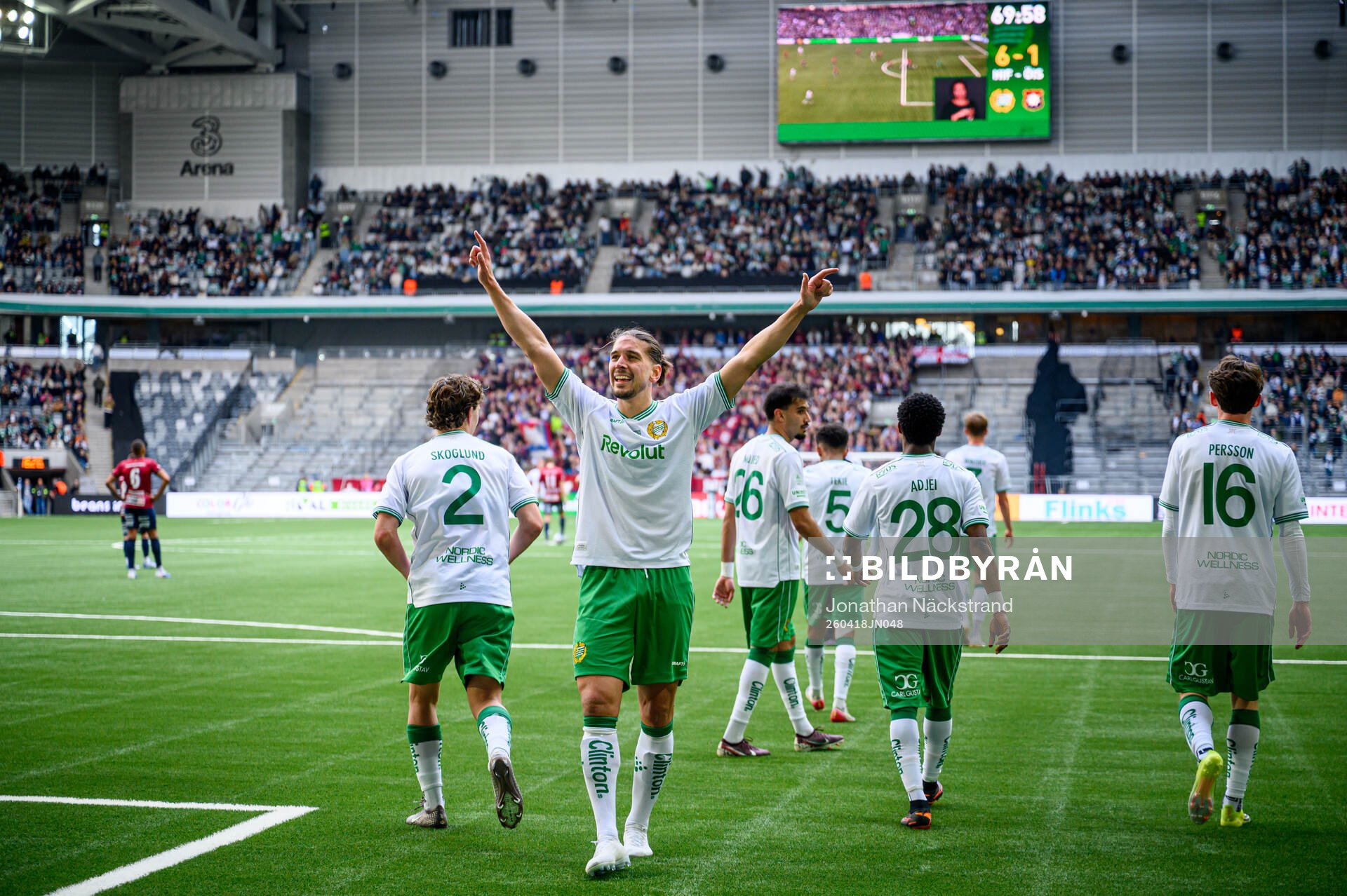Hammarbys Nikola Vasic jublar