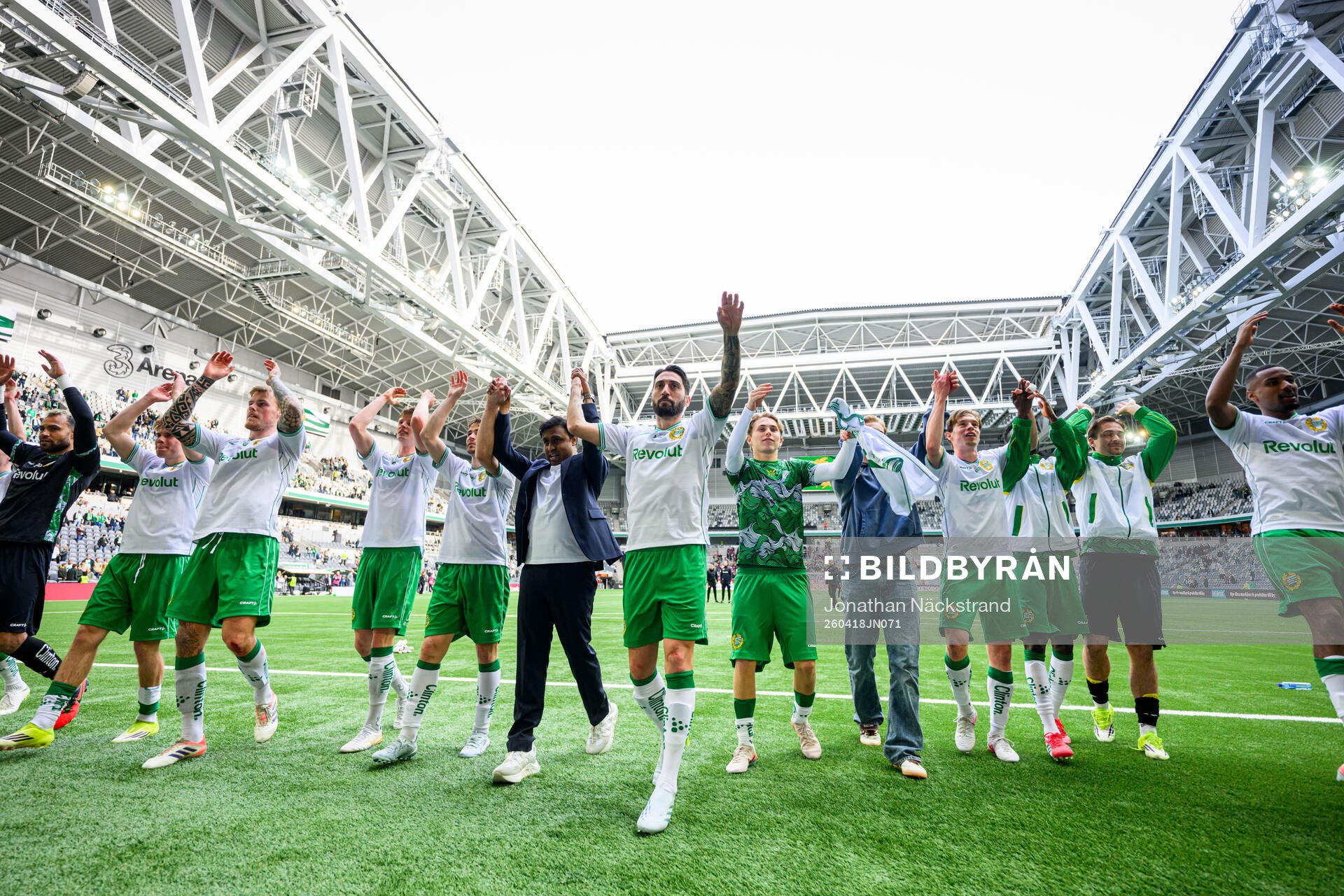 Hammarbys spelare jublar