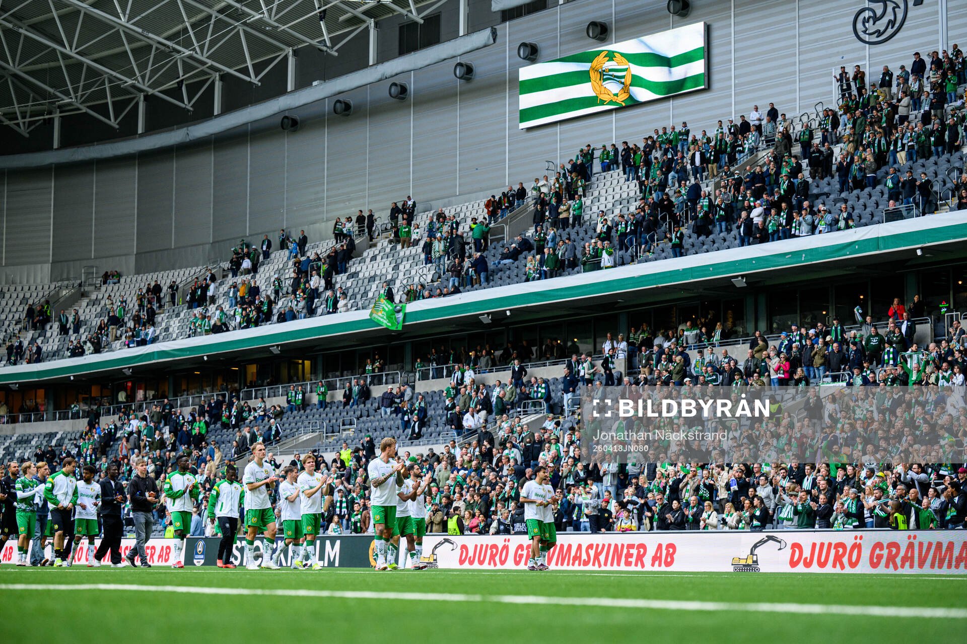 Hammarbys spelare jublar