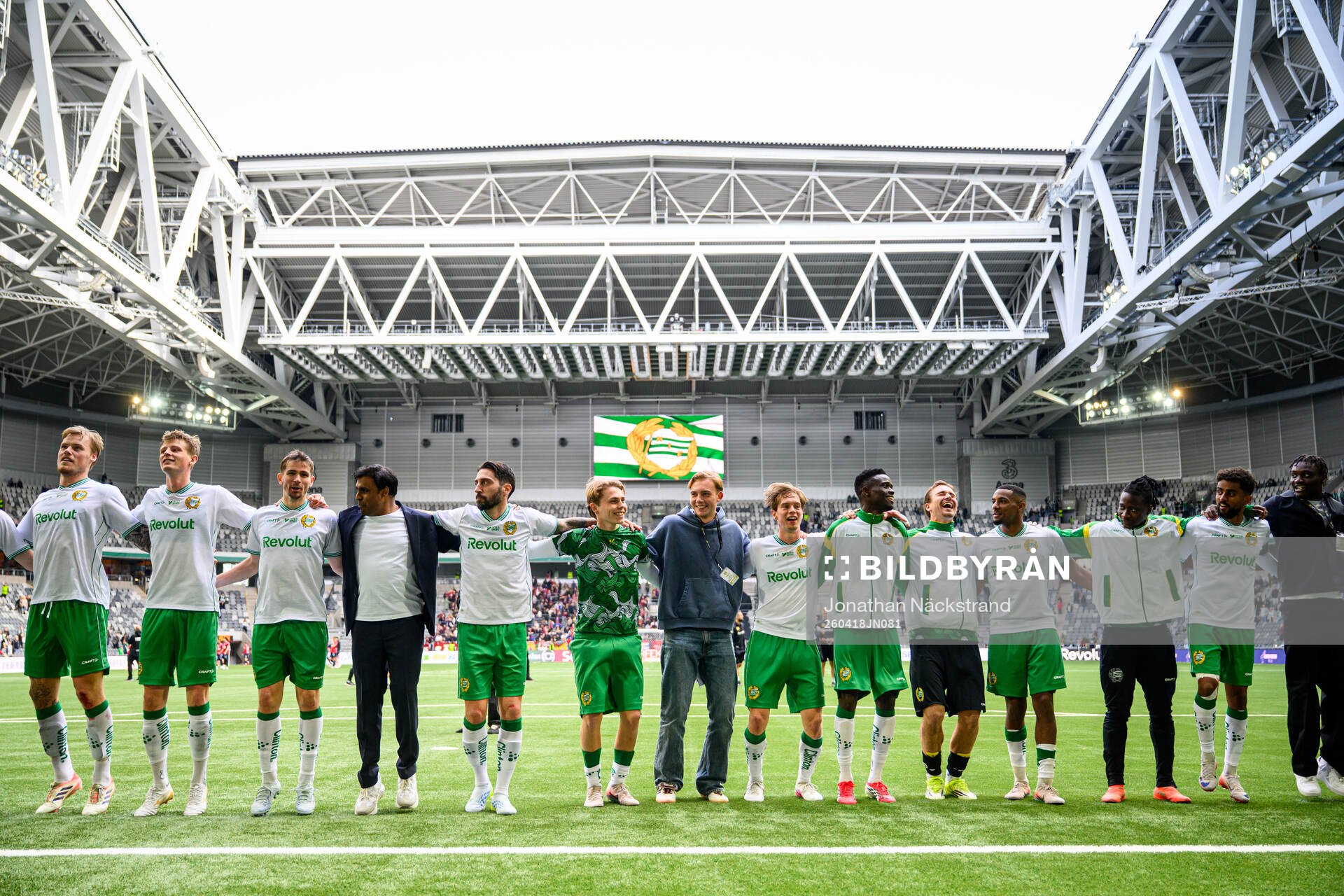 Hammarbys spelare jublar