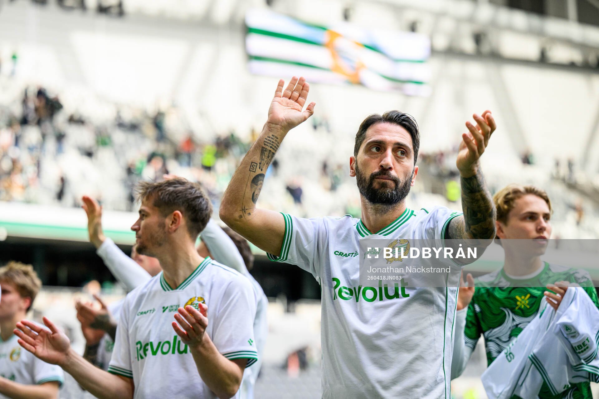 Hammarbys Nahir Besara jublar