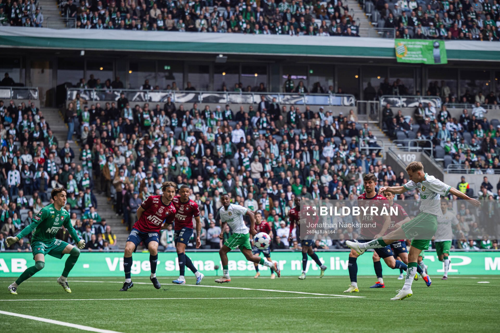 Hammarbys Victor Stange Lind