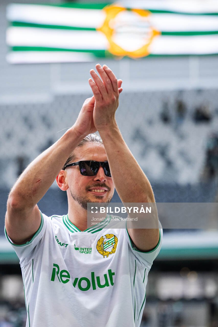 Hammarbys Nikola Vasic jublar