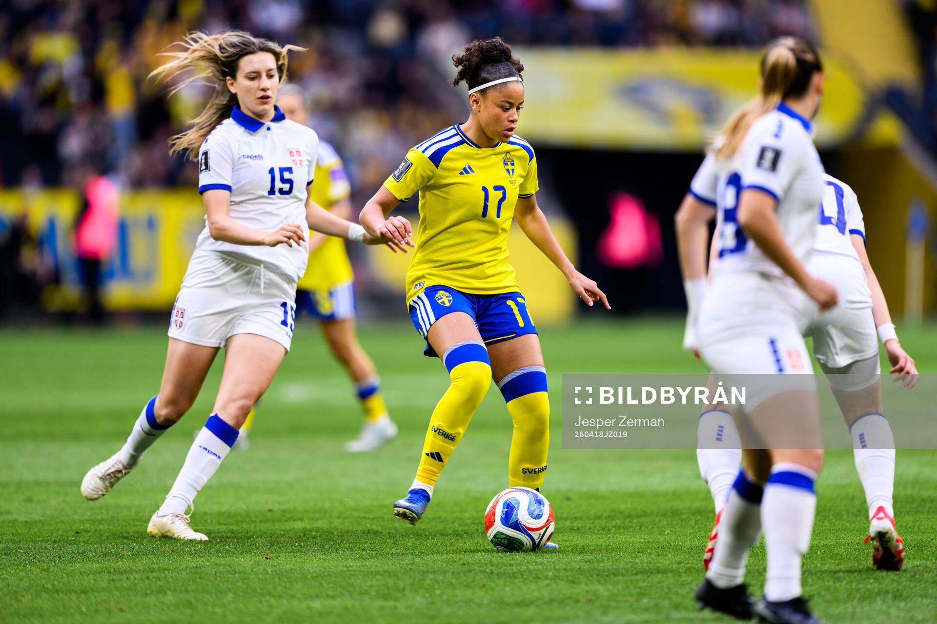 Sofija Sremcevic of Serbia and Felicia Schröder of Sweden