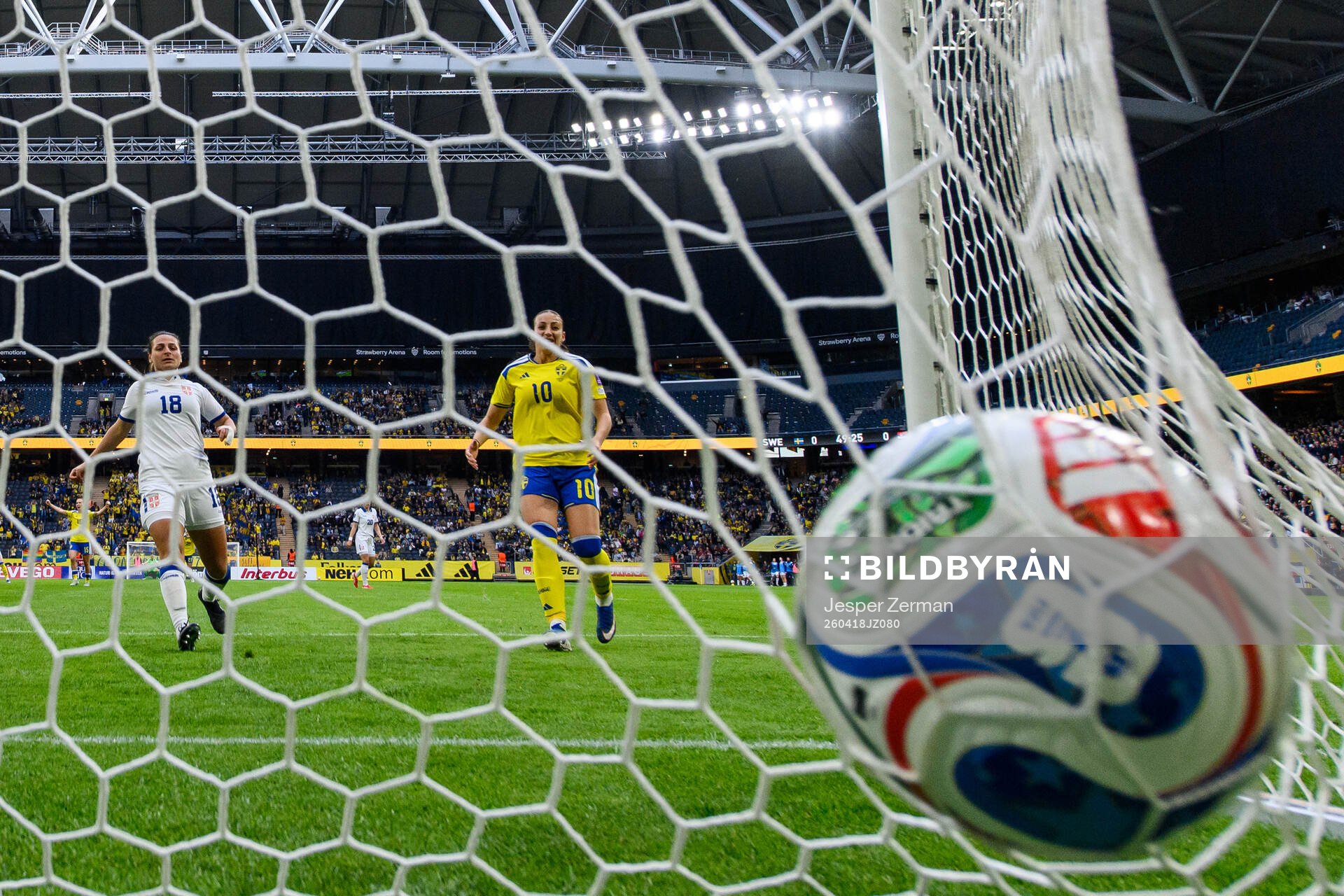 Rosa Kafaji of Sweden celebrates
