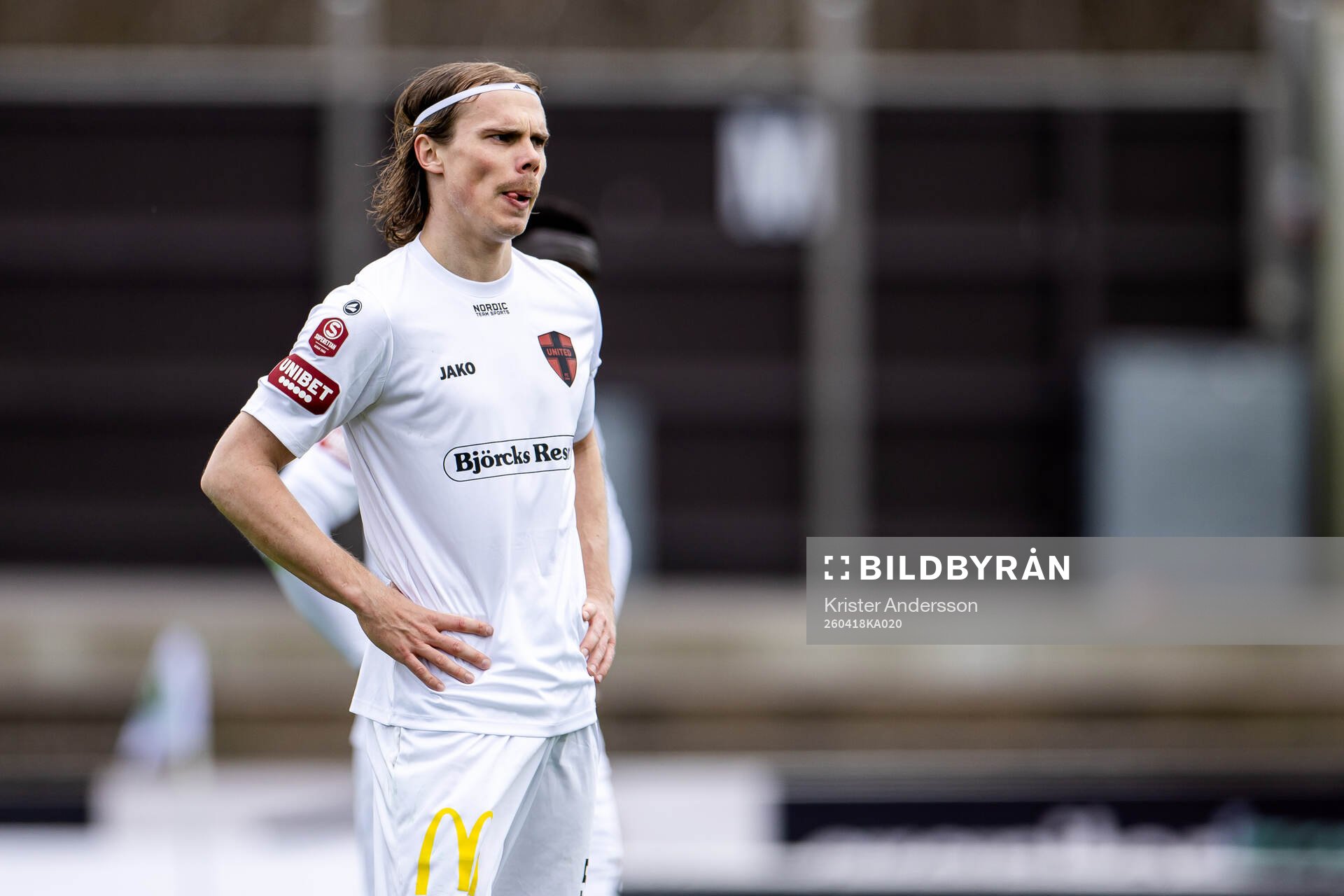 Nordic United FCs Elias Andersson deppar