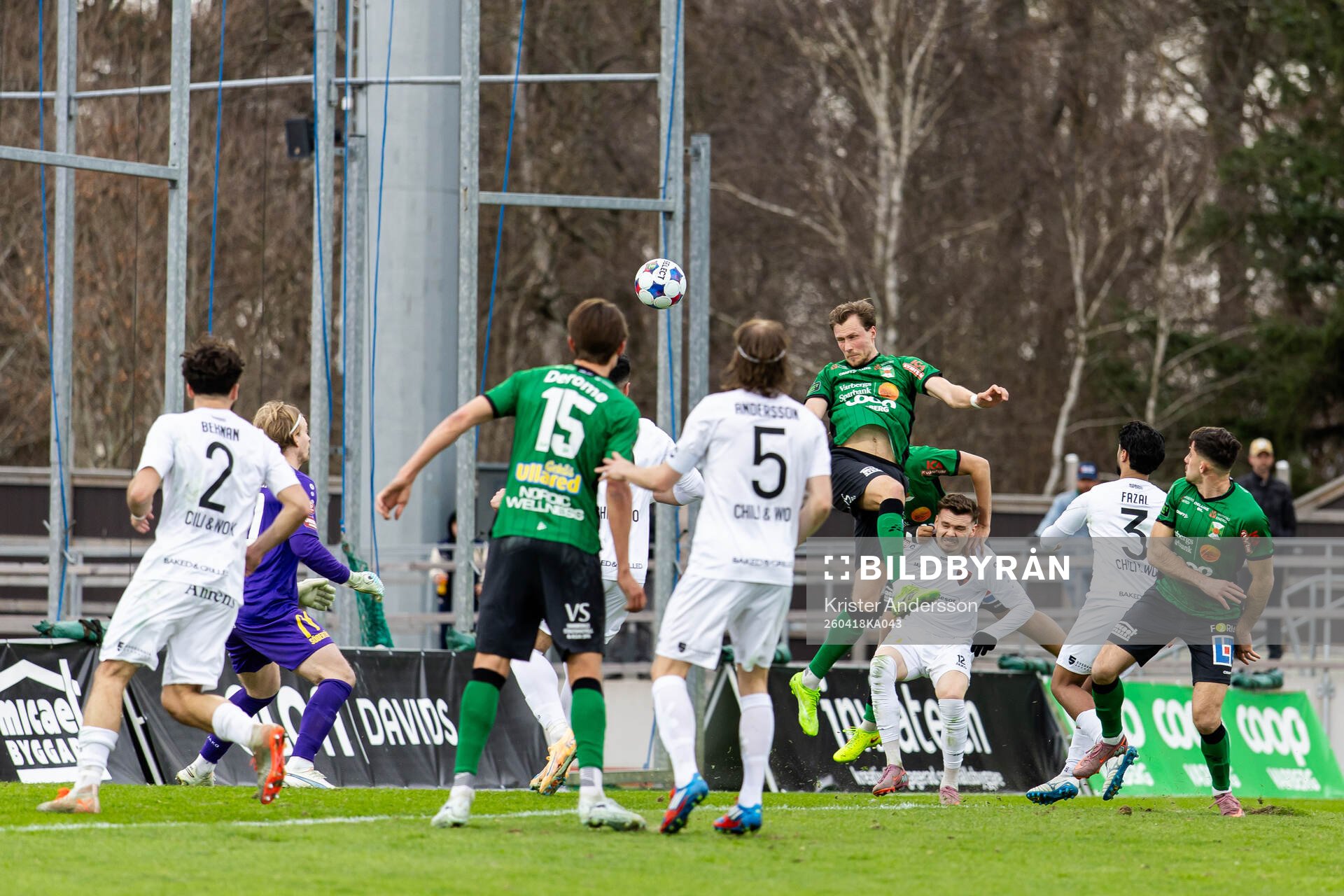 Varbergs Niklas Dahlström nickar in 3-1