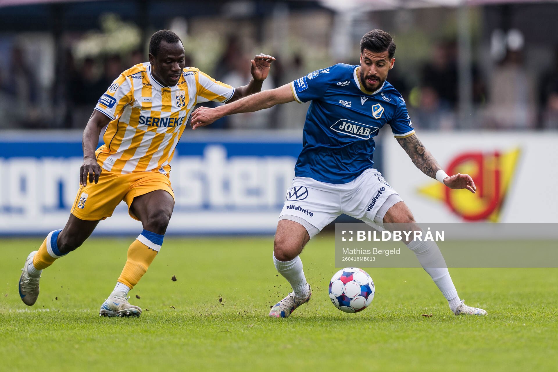 IFK Göteborgs Saidou Alioum Moubarak och Halmstads Rami