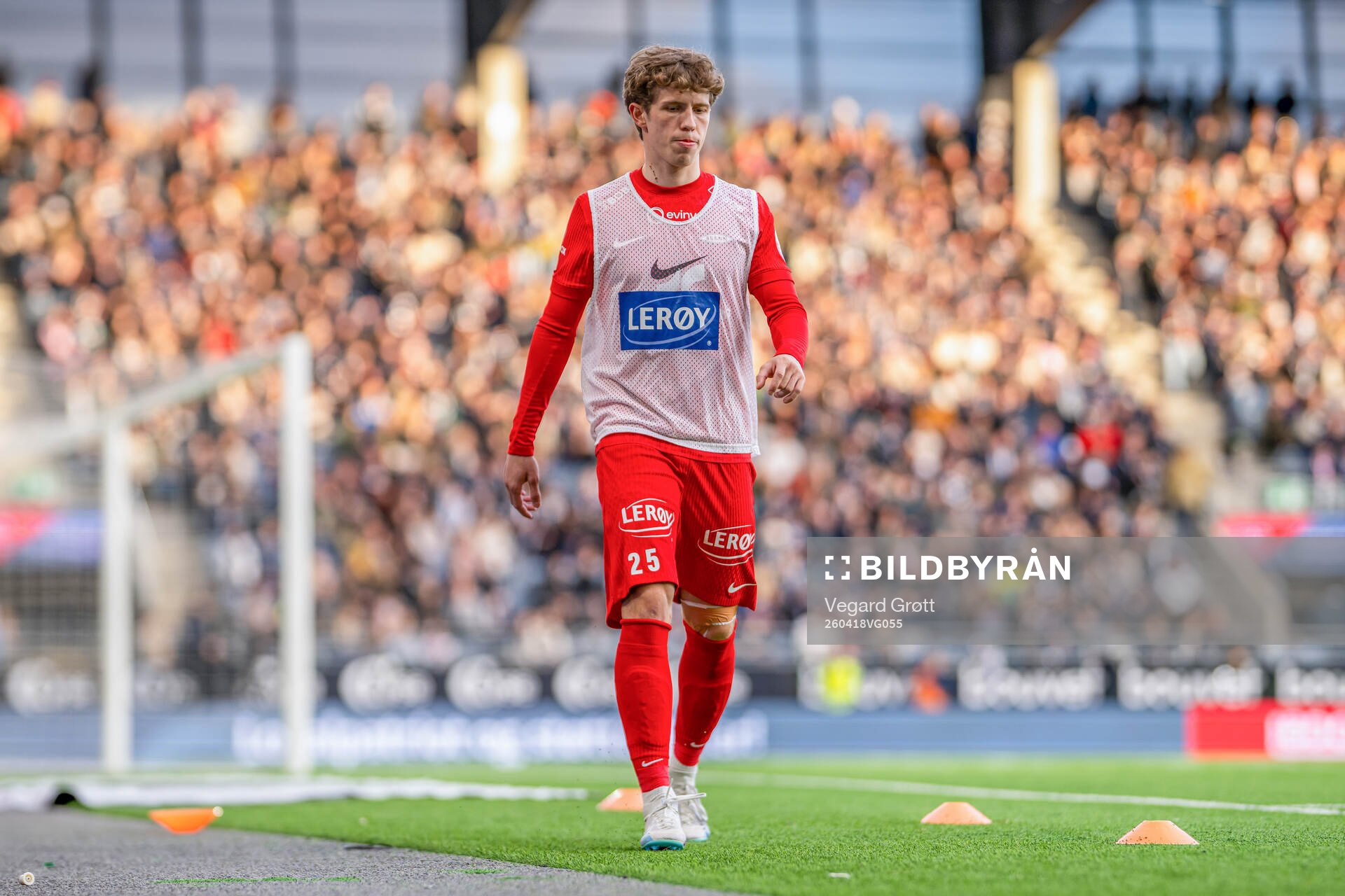 Niklas Jensen Wassberg of Brann warms up
