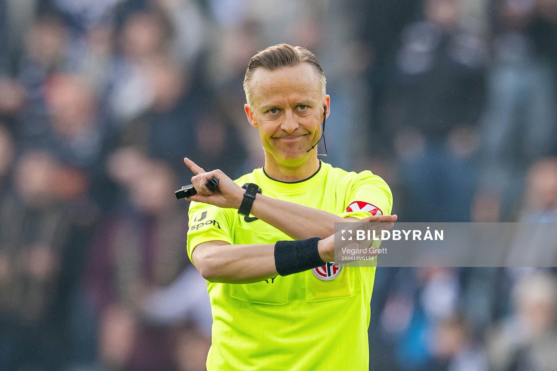 Referee Ola Hobber Nilsen