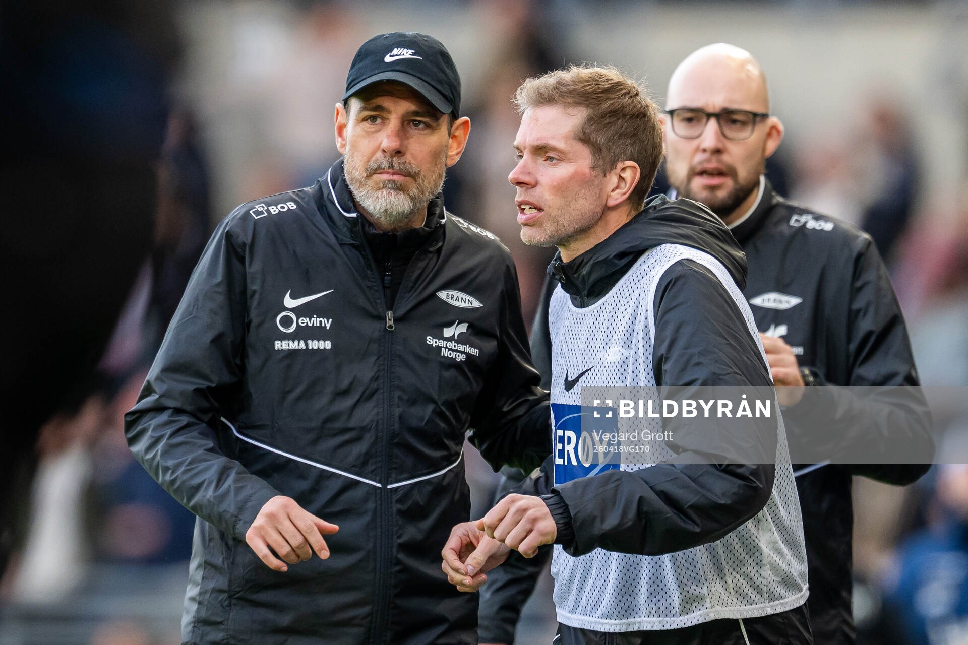 Head coach Freyr Alexandersson, fitness coach Helge Haugen