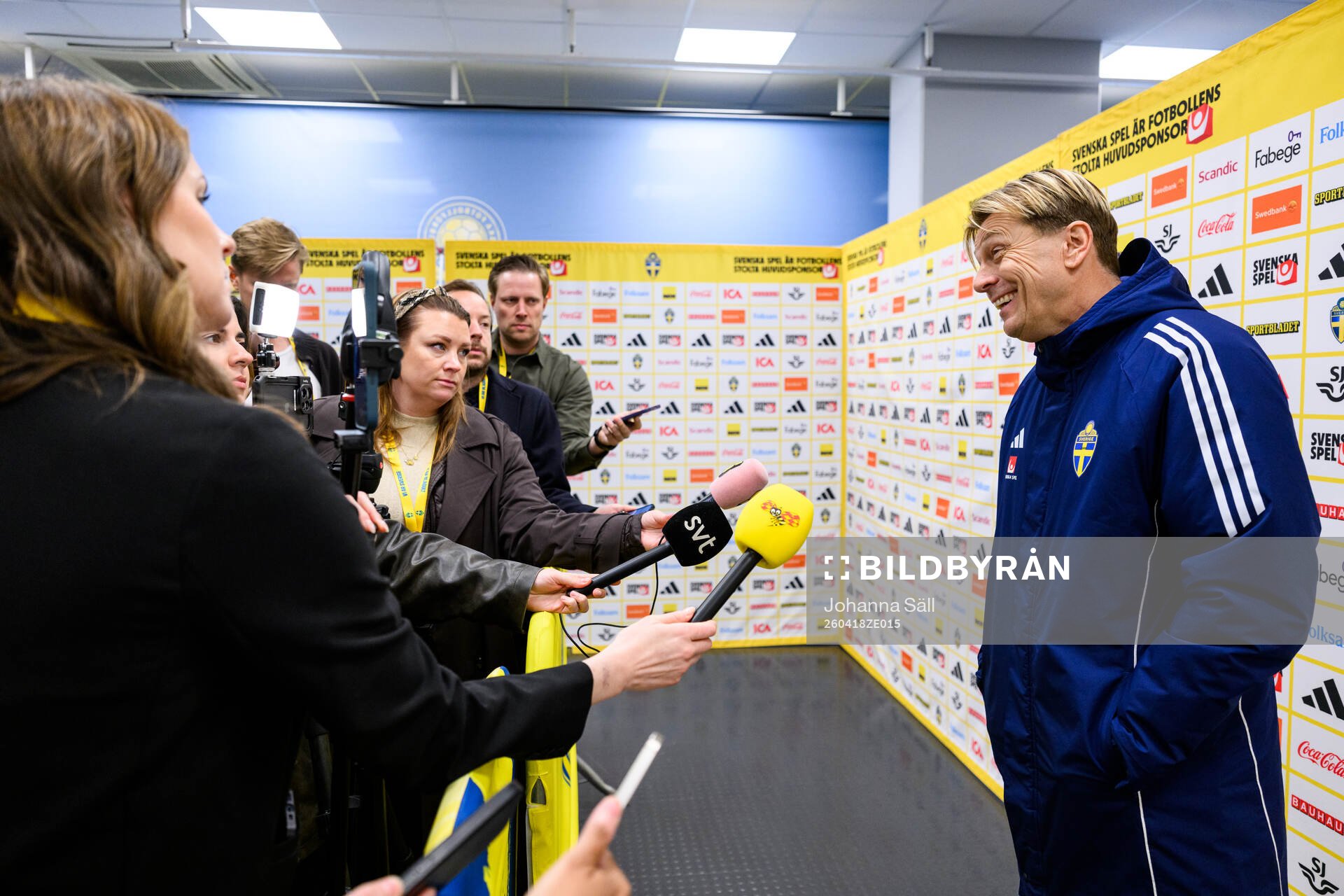 Head coach Tony Gustavsson of Sweden