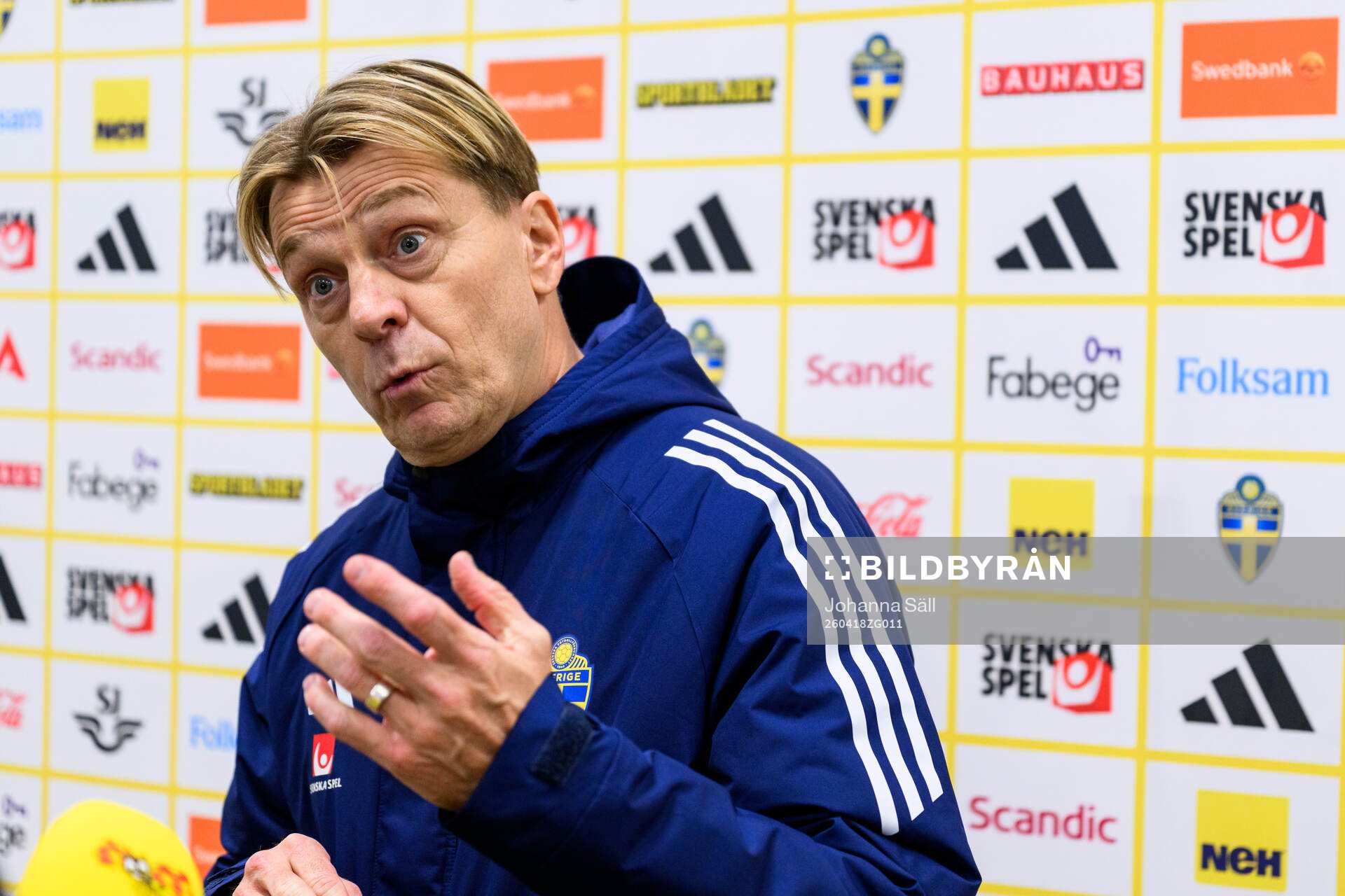 Head coach Tony Gustavsson of Sweden
