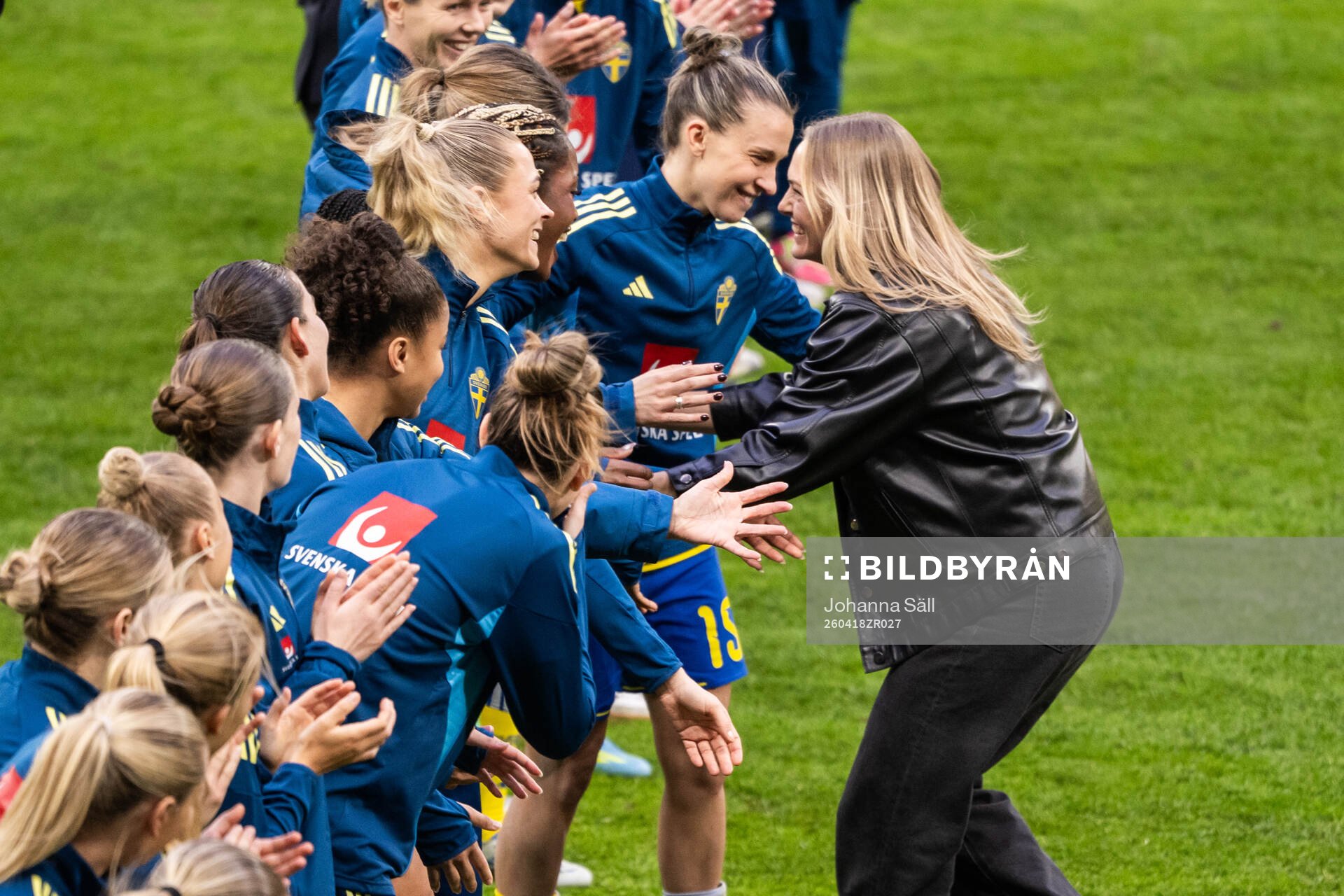 Fridolina Rolfö and former player of Sweden Magdalena