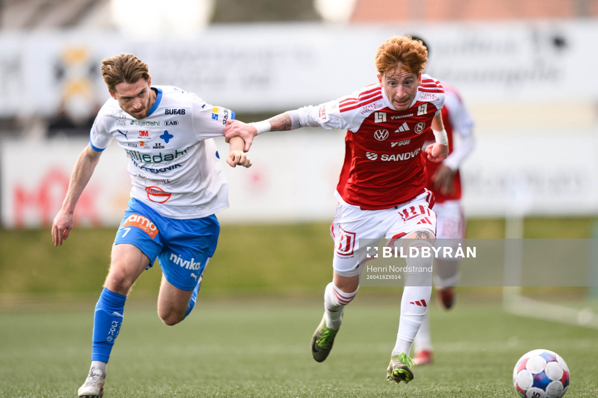 Sandvikens IFs Alan Carleton IFK Värnamos Carl Johansson