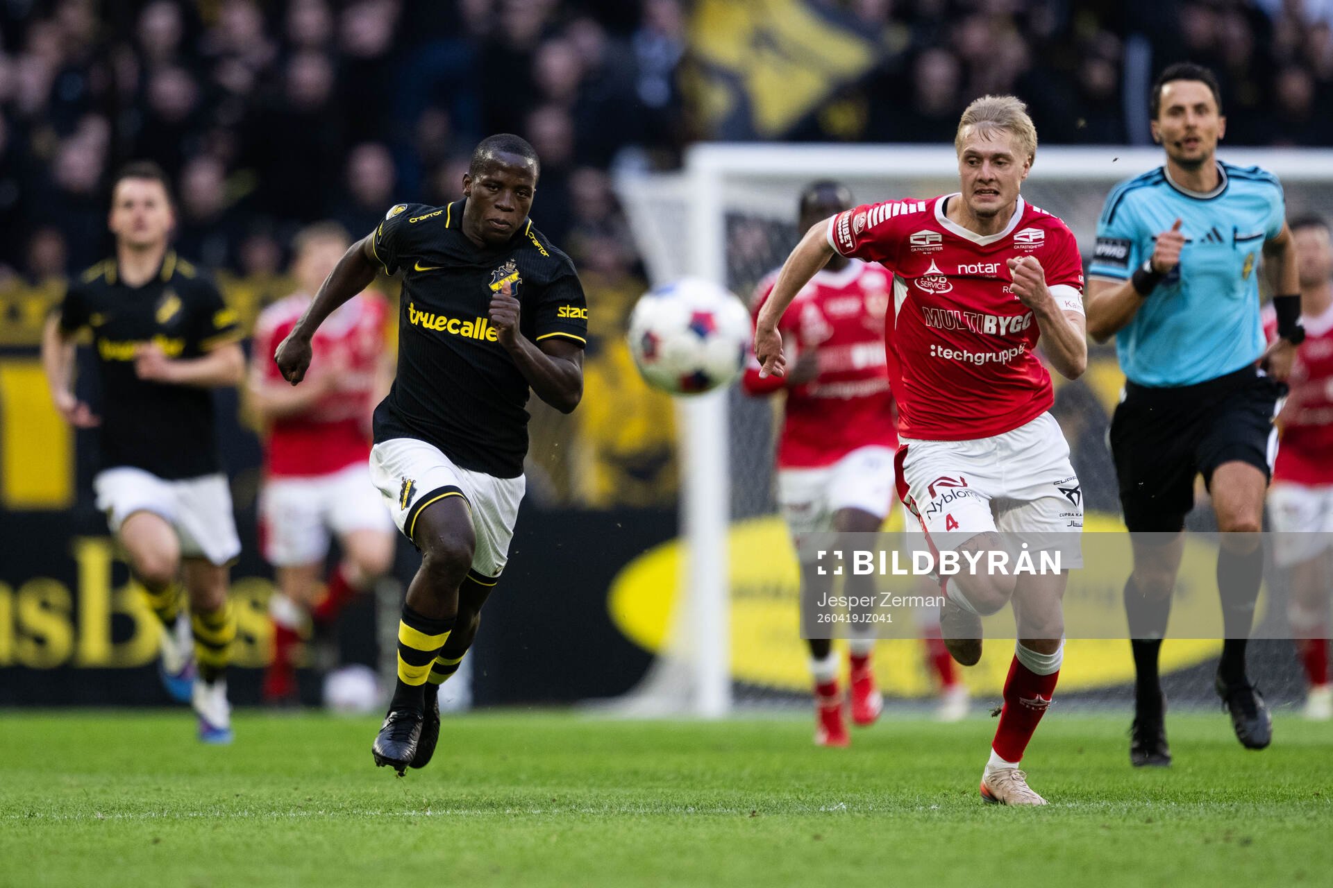 AIKs Stanley Wilson Omondi och Kalmars Rony Jansson