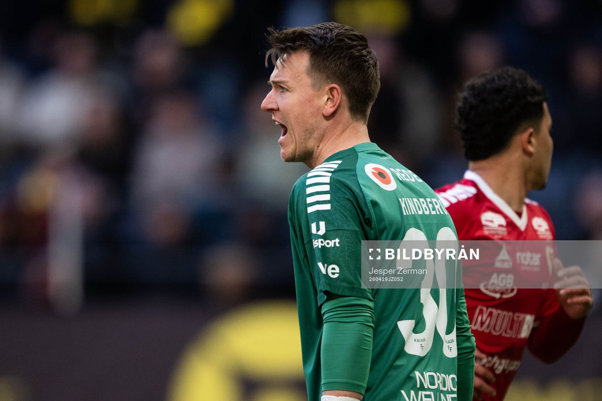 Kalmars målvakt Jakob Kindberg reagerar