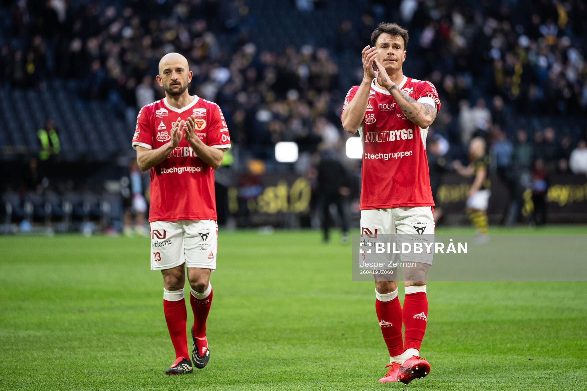 Kalmars Robert Gojani och Melker Hallberg deppar