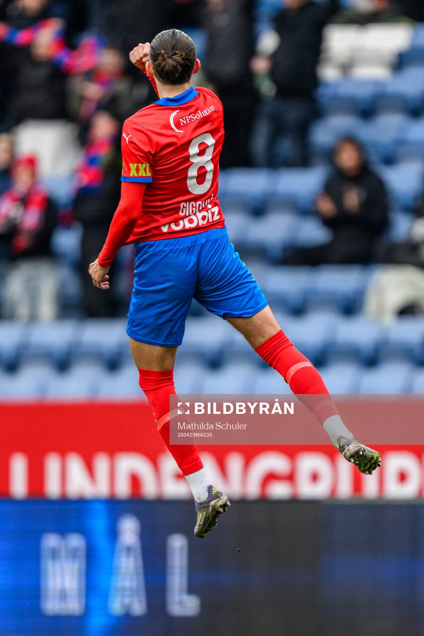 Helsingborgs Ervin Gigovic jublar