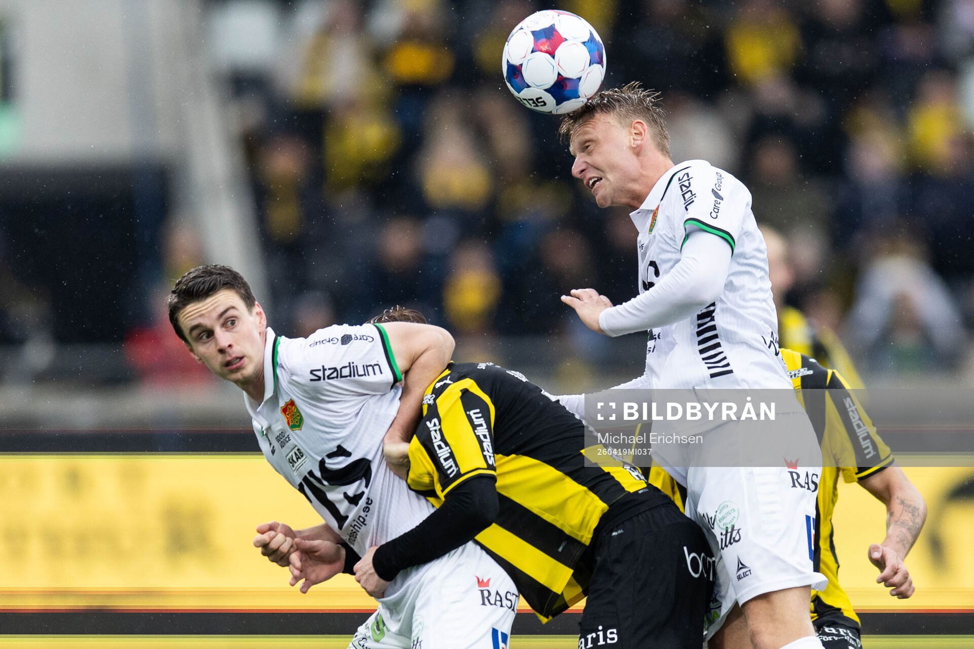 Häckens Julius Lindberg mot GAIS Oskar Ågren och Joackim
