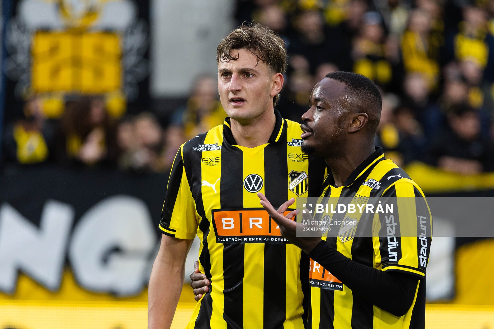 Häckens Silas Andersen och Brice Wembangomo
