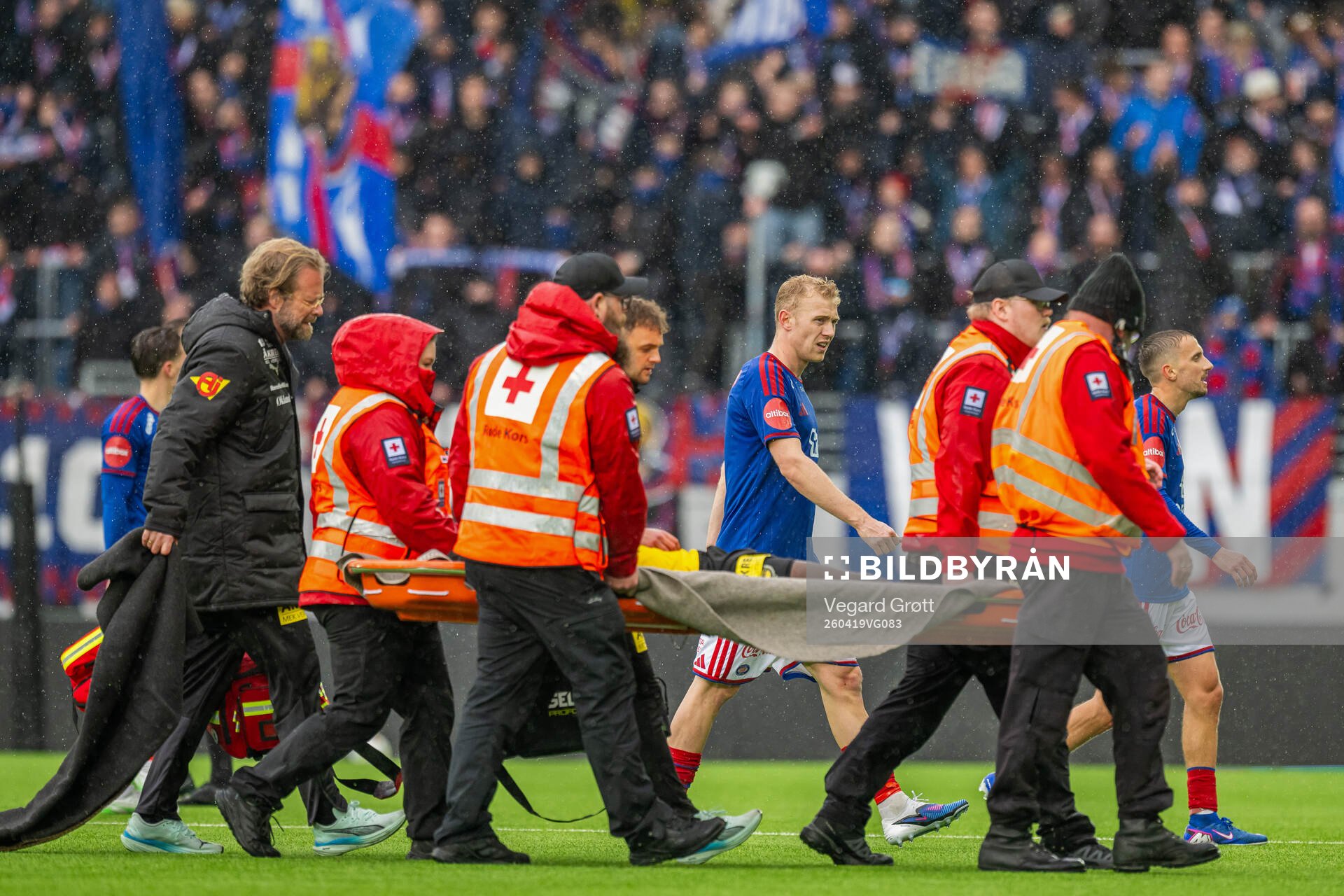 Eric Kitolano of Lillestrøm with an injury