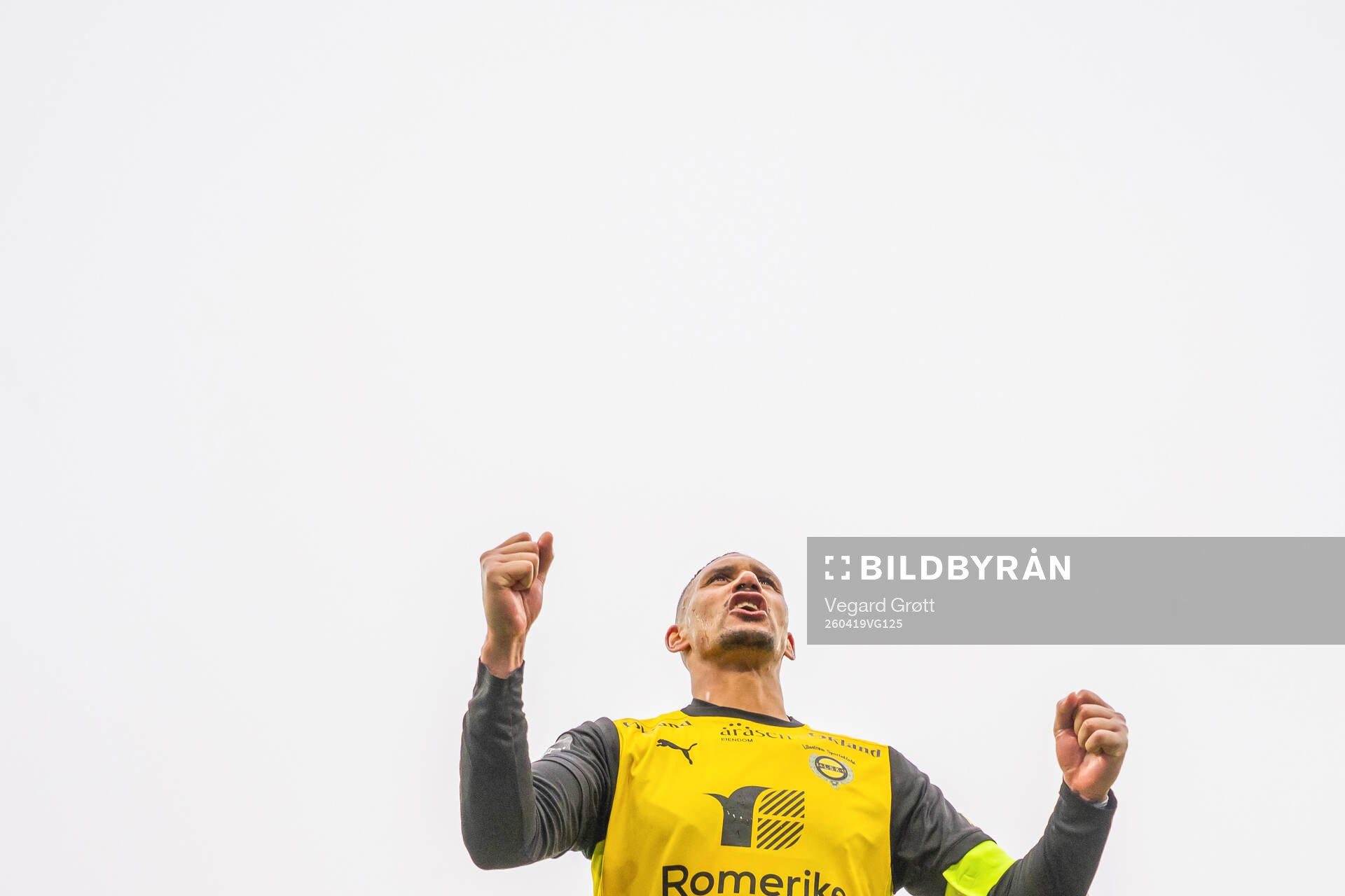 Ruben Gabrielsen of Lillestrøm celebrates