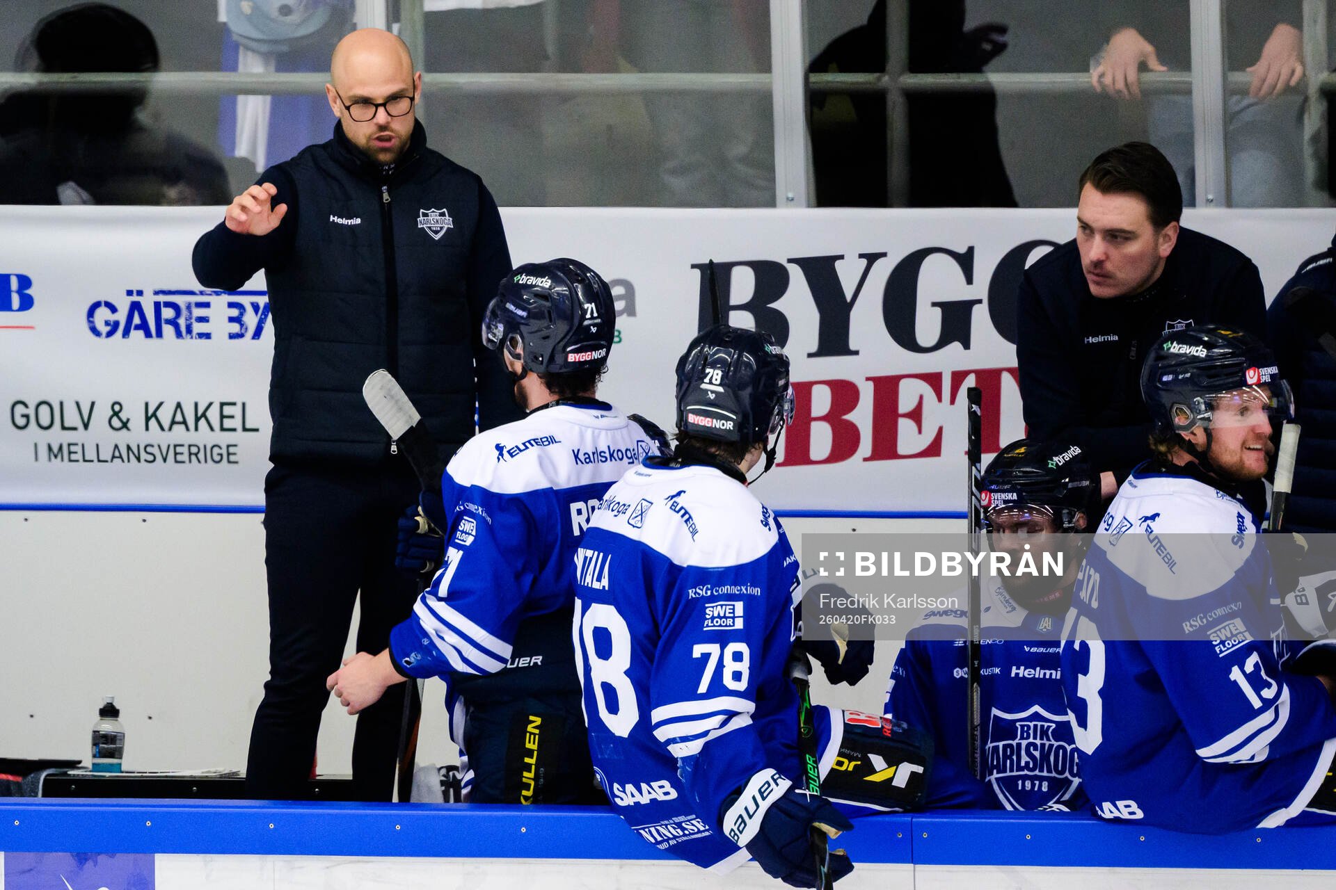 Karlskogas tränare Dennis Hall